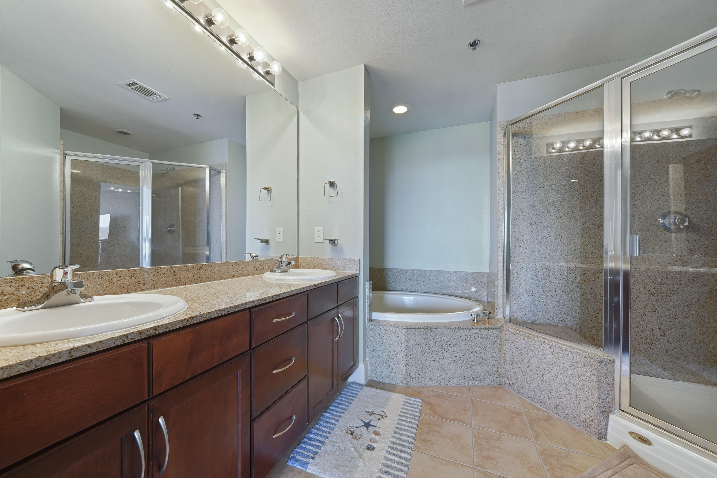 Laketown Wharf Phase II - Residential