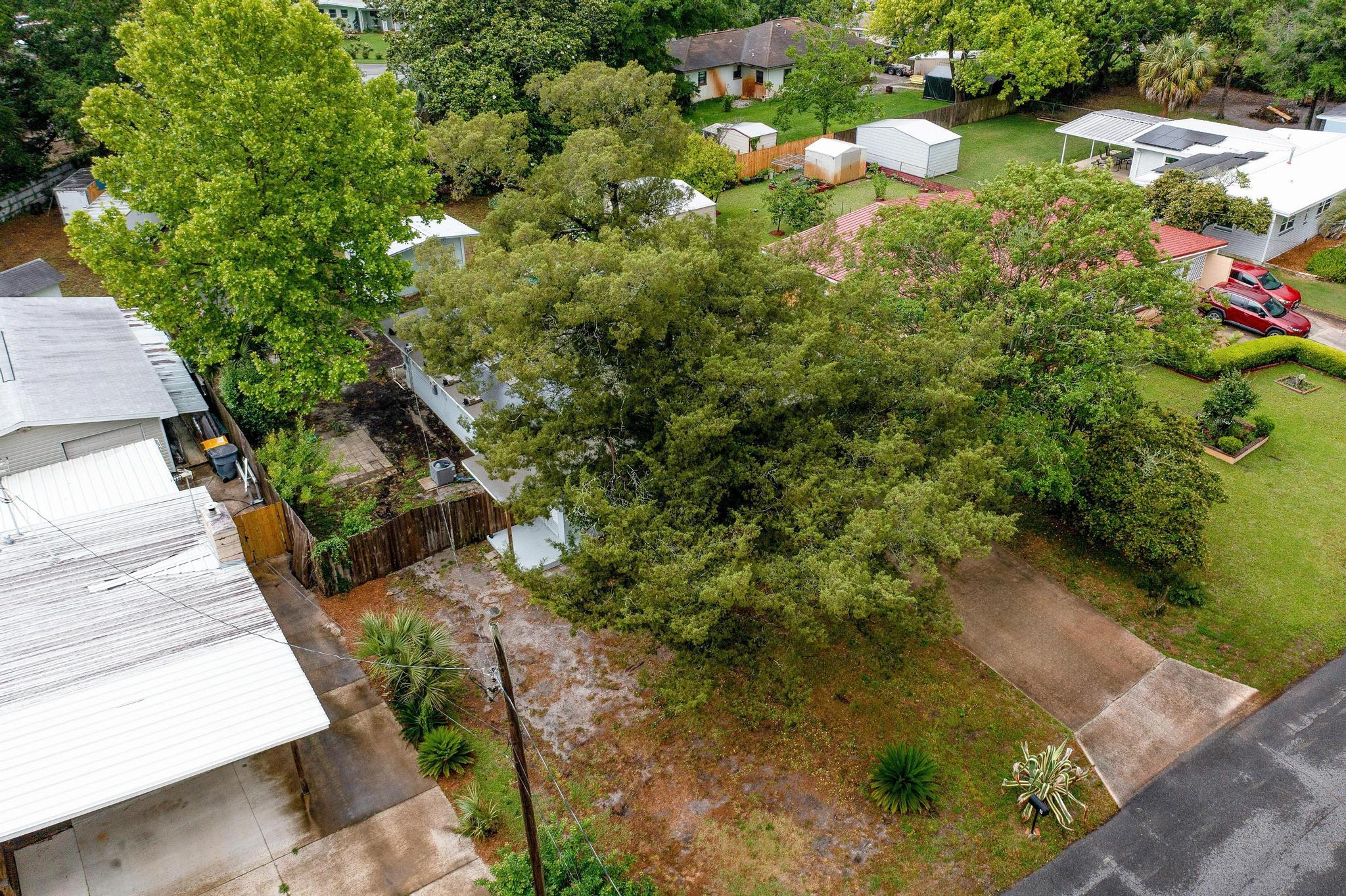 ELLIOTS POINT 7th ADDN - Residential