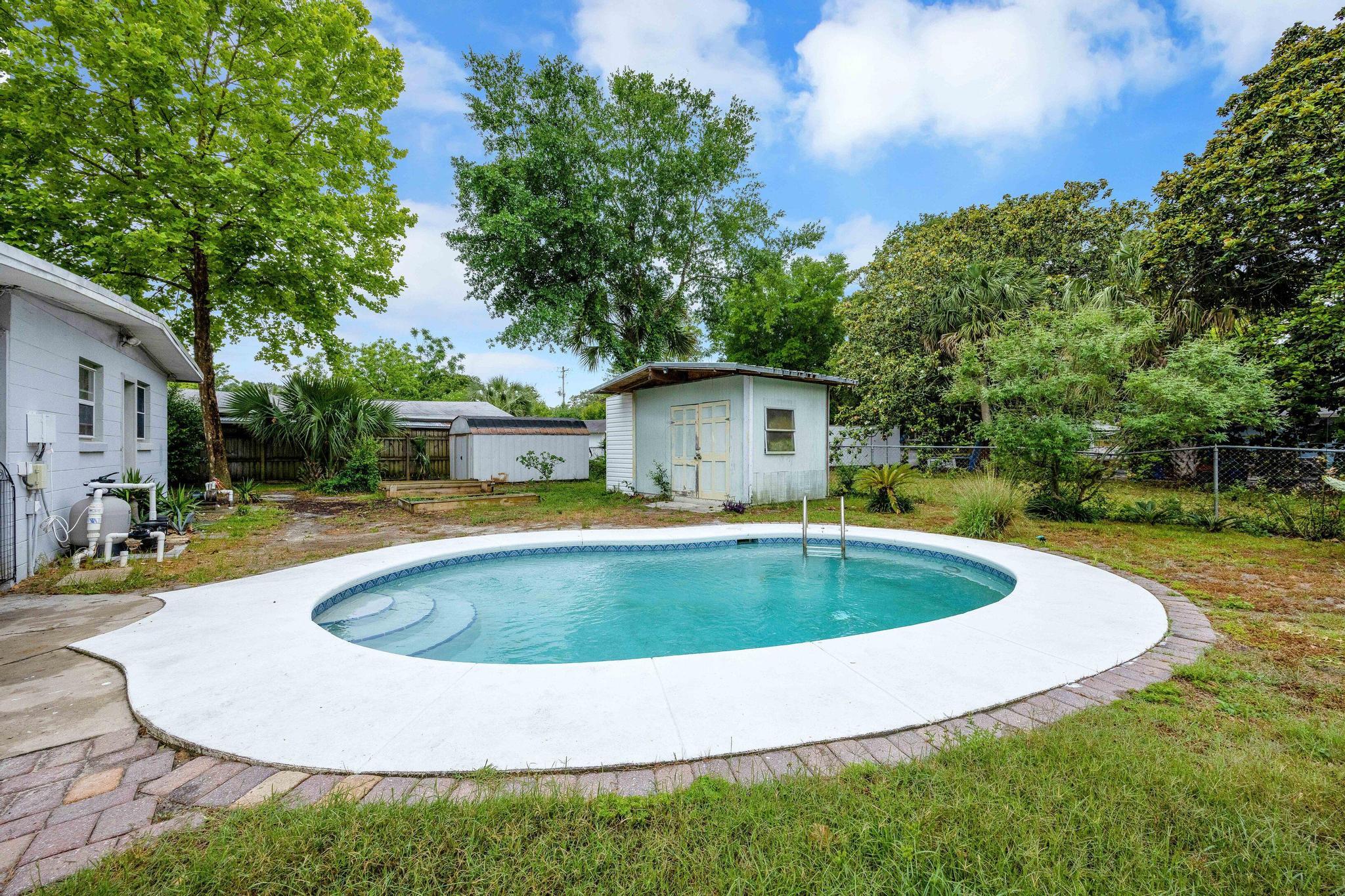 ELLIOTS POINT 7th ADDN - Residential