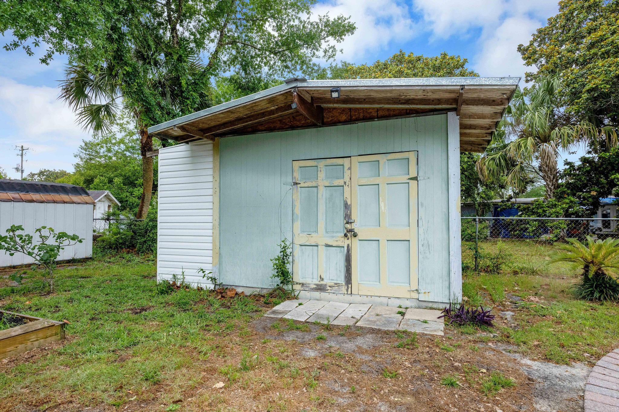 ELLIOTS POINT 7th ADDN - Residential