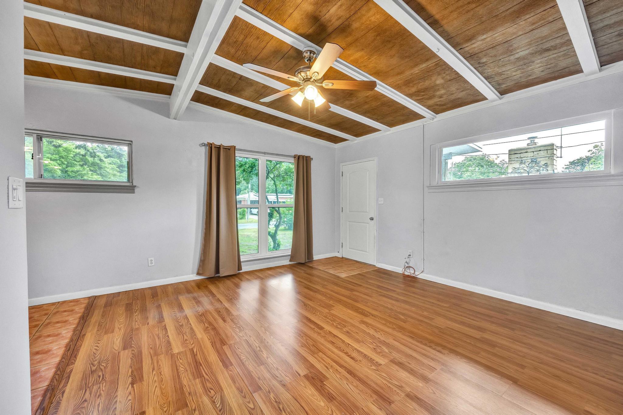 ELLIOTS POINT 7th ADDN - Residential