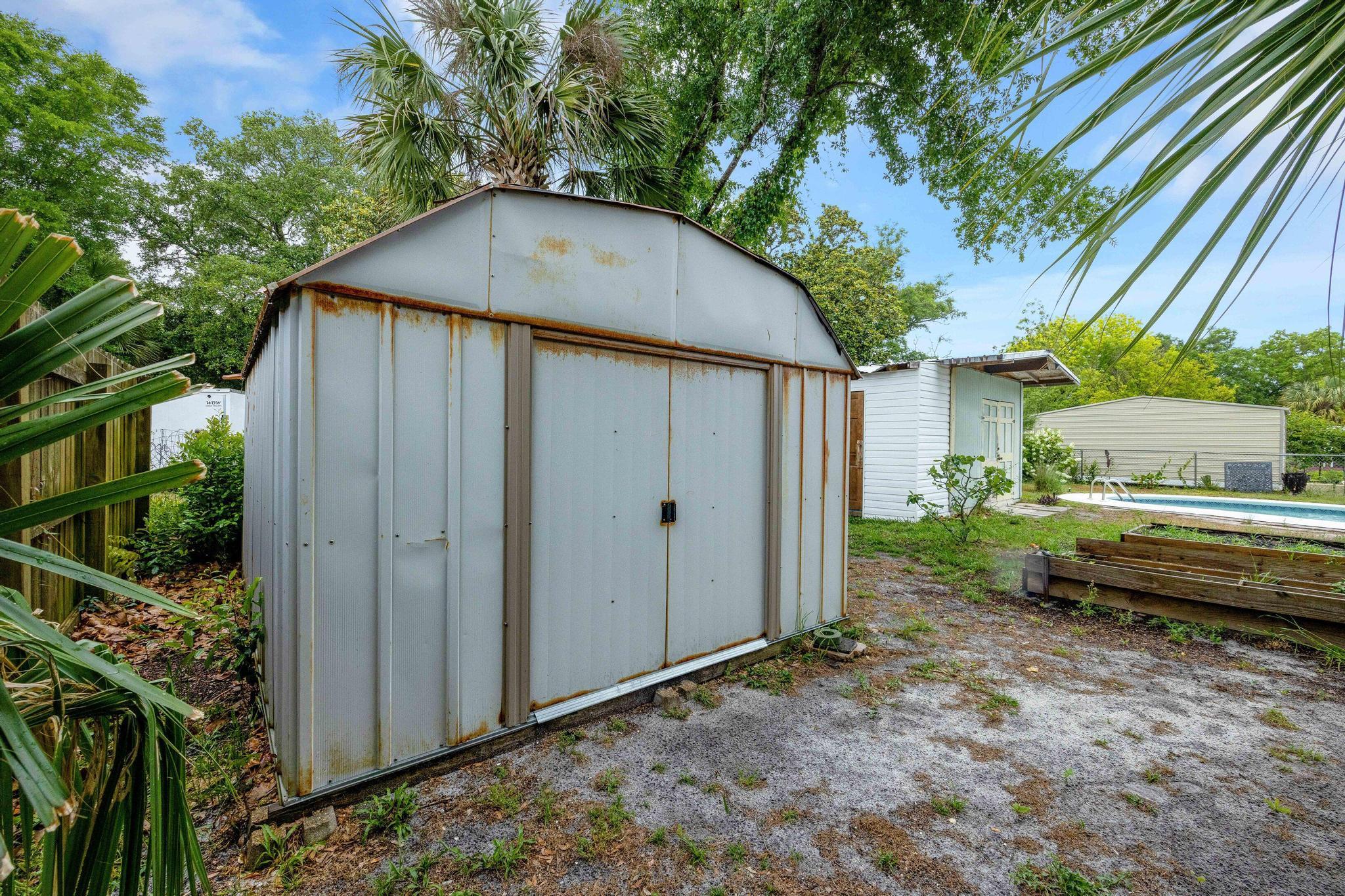 ELLIOTS POINT 7th ADDN - Residential