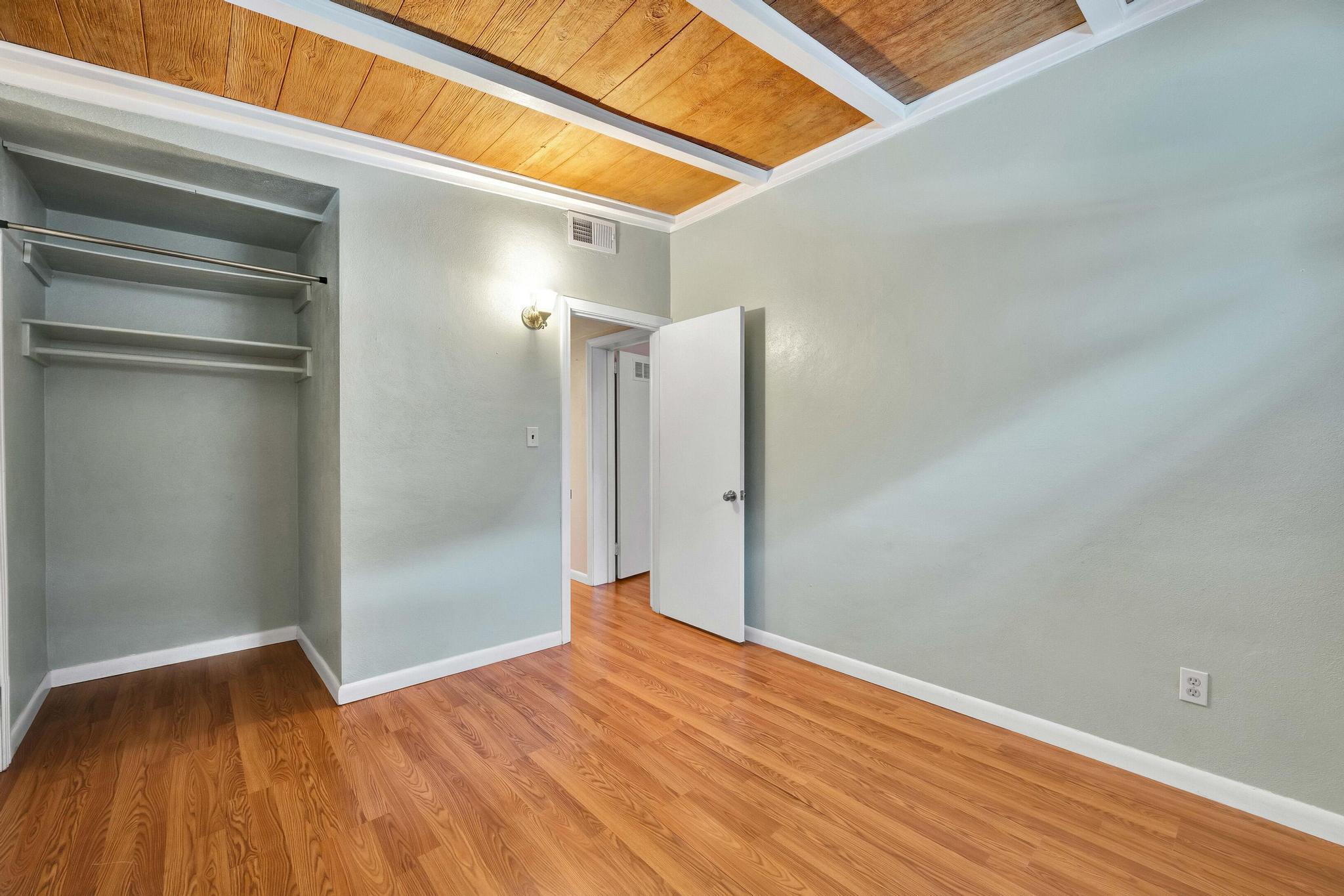 ELLIOTS POINT 7th ADDN - Residential