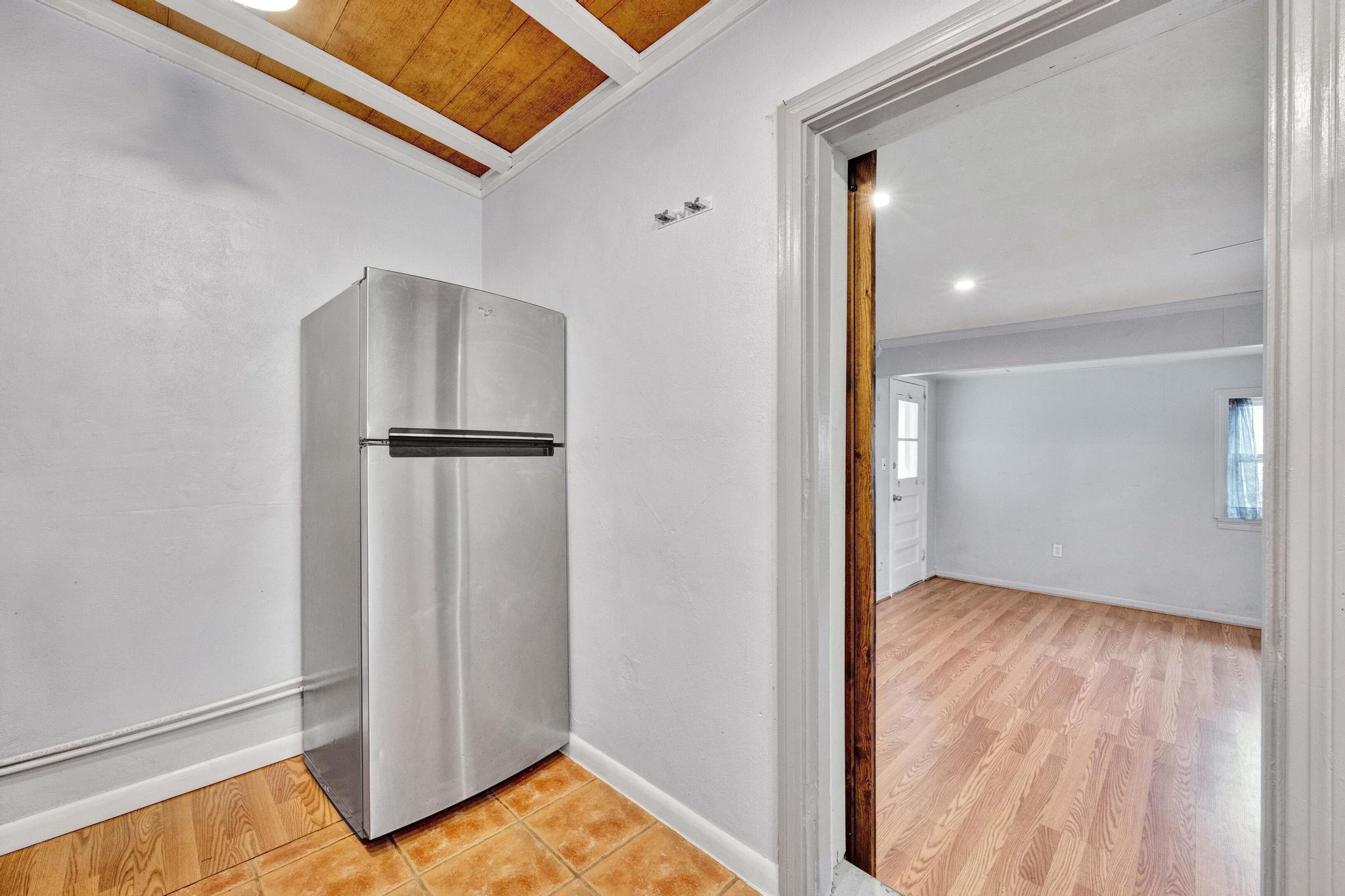 ELLIOTS POINT 7th ADDN - Residential