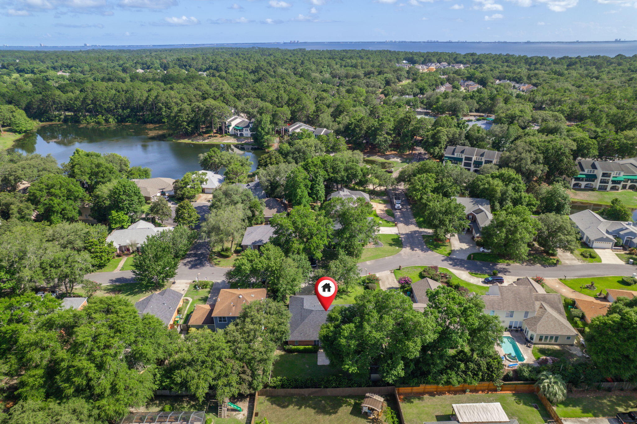 HIDDEN LAKES - Residential
