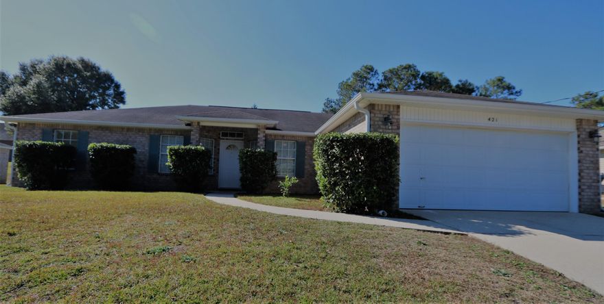 There's nothing better than to be in this home for the holidays! Private split floor plan provides great space for you, kids, and guests. The large master suite has 2 walk-in closets, garden tub, double sinks & separate tiled shower. This home boasts 4 beds, 2 baths, with a large eat-in kitchen, LG SS appliances, expansive laundry room with LG washer/dryer, formal dining area, living room, and fenced backyard. Easy to work & play, South of 1-10 makes it a breeze to access bases and the beaches! You can enjoy peace of mind with 1 year home warranty.