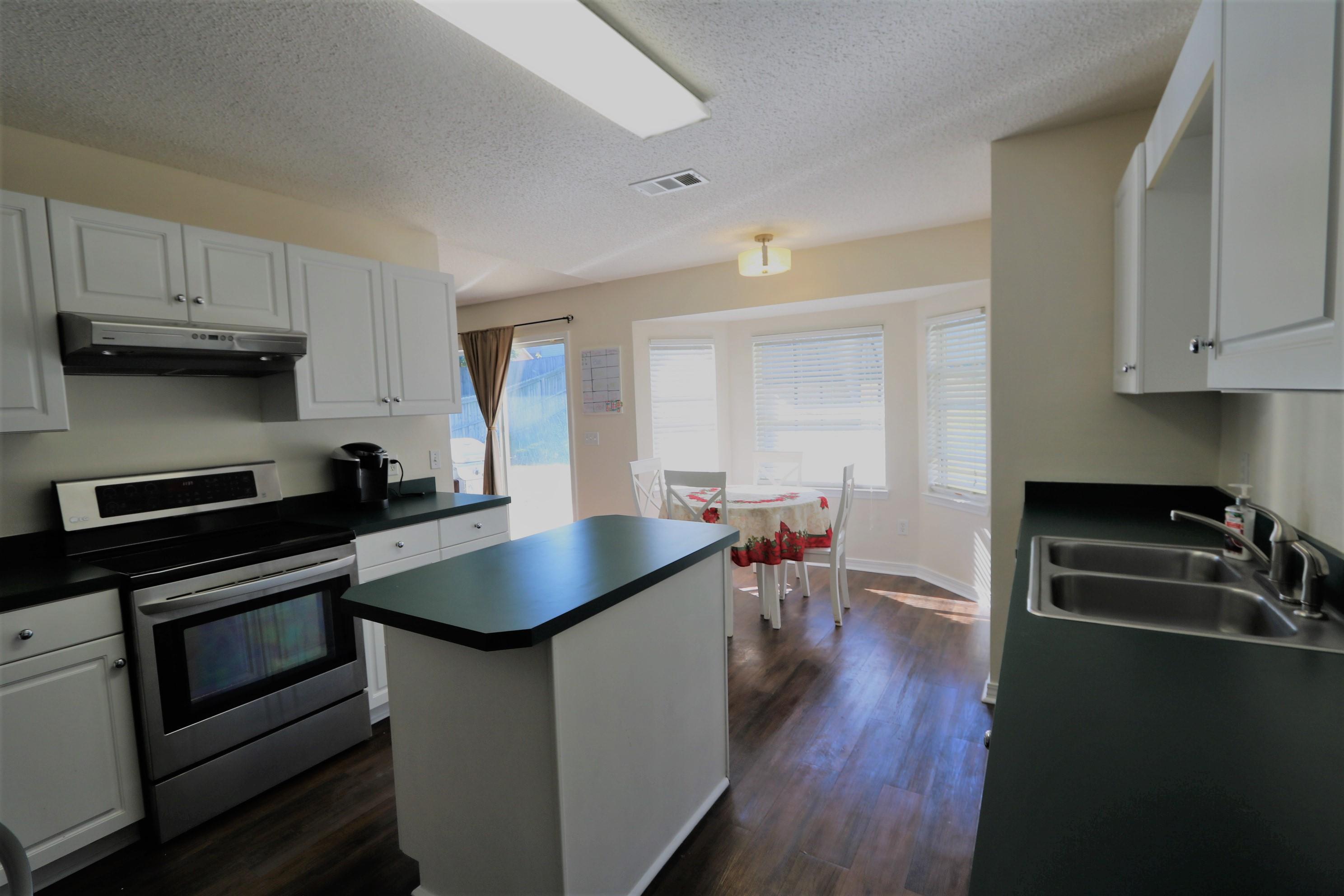 NORTHVIEW ESTATES 5TH ADDN - Residential