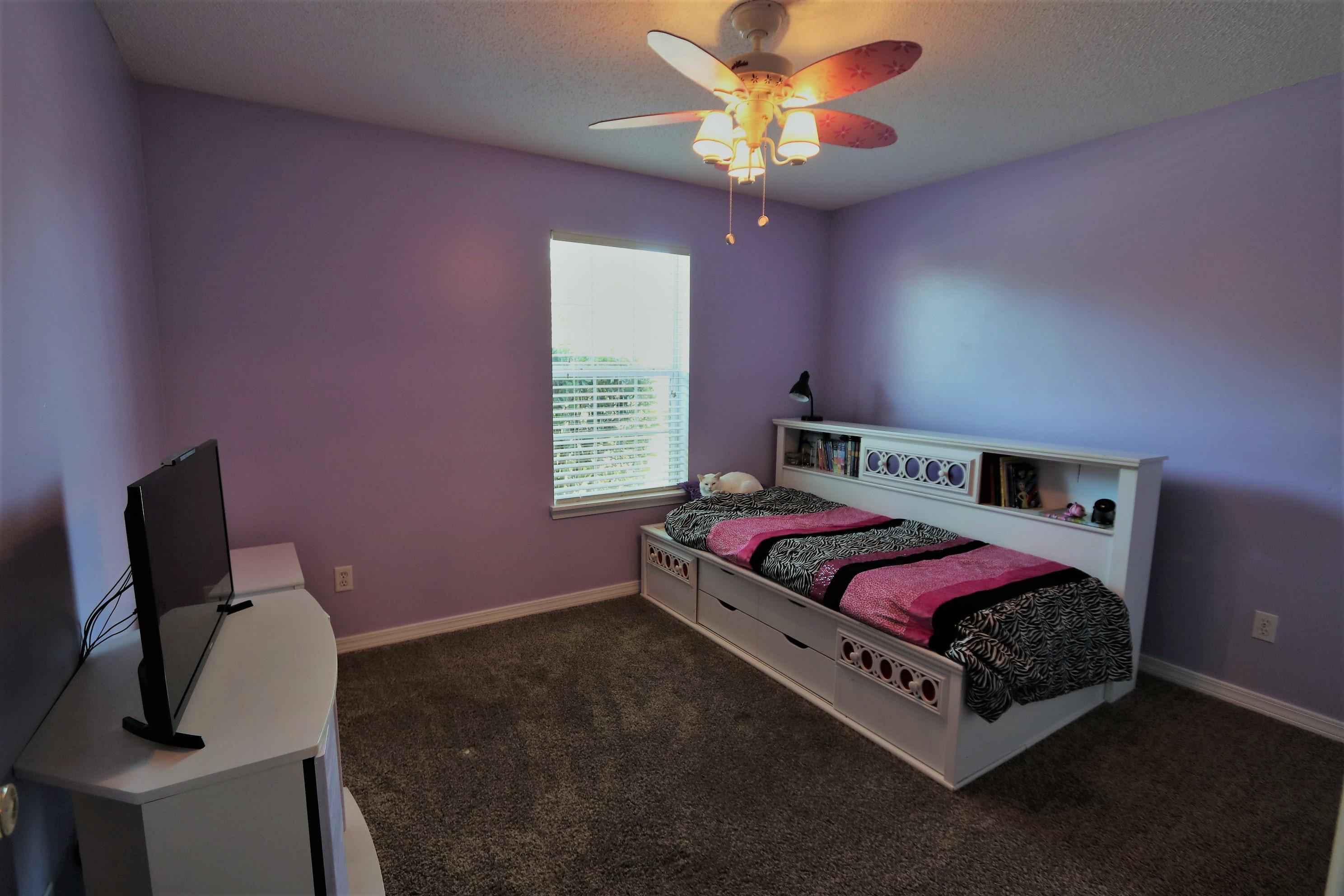 NORTHVIEW ESTATES 5TH ADDN - Residential