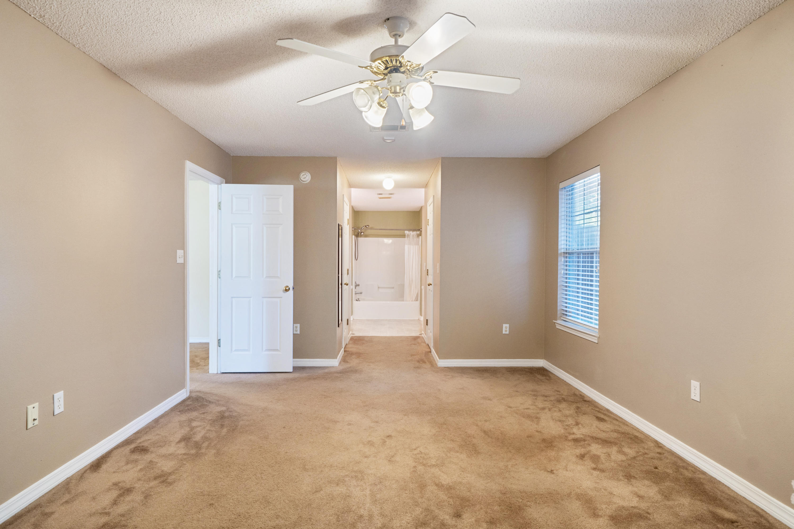 SILVER OAKS PH 2 - Residential