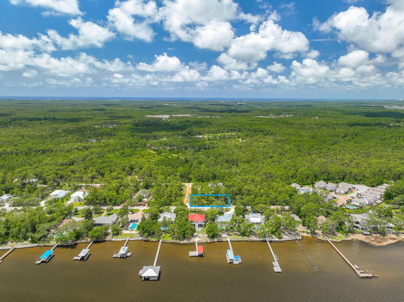 HATCHEE SHORES - Land