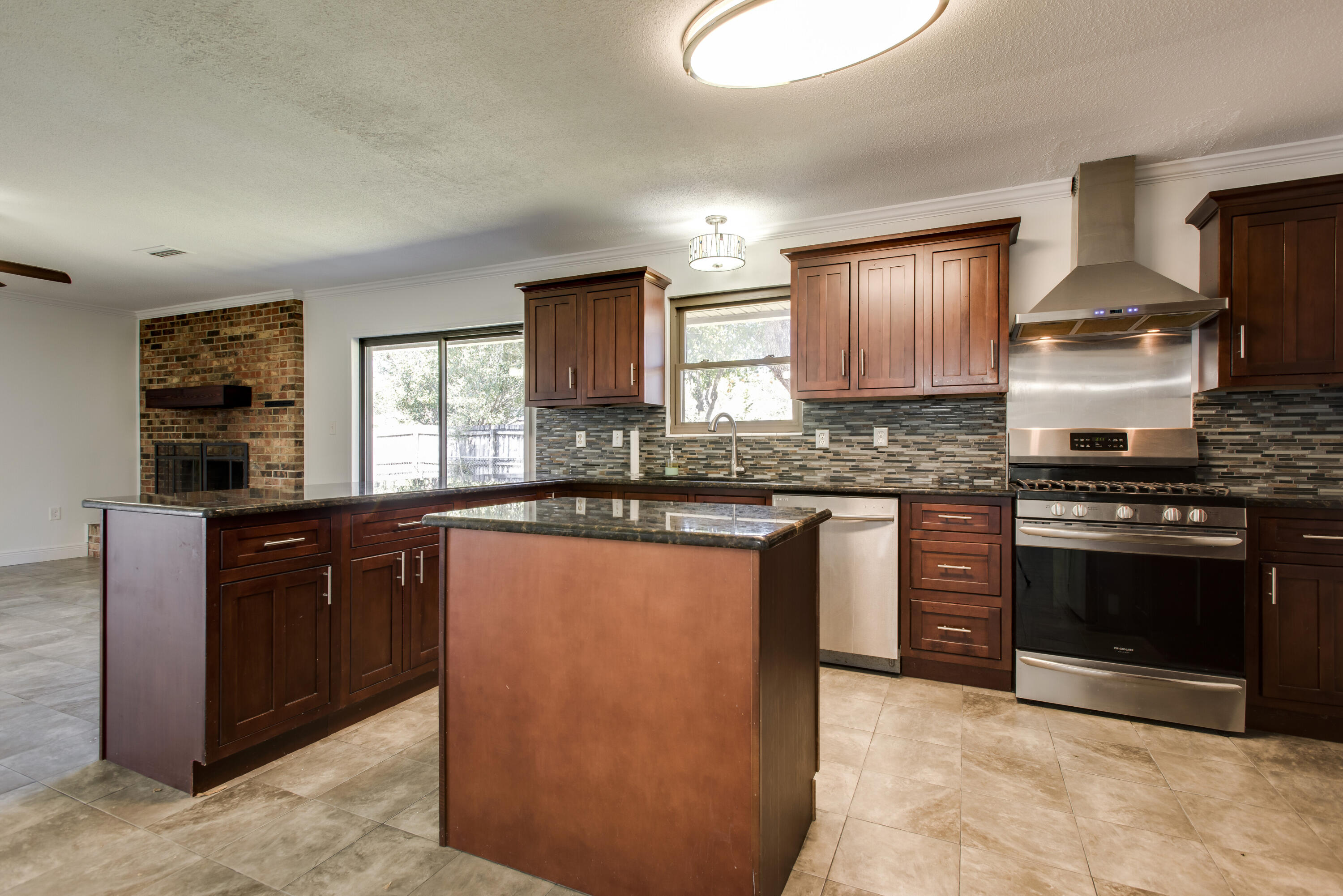 KENWOOD S/D - Residential