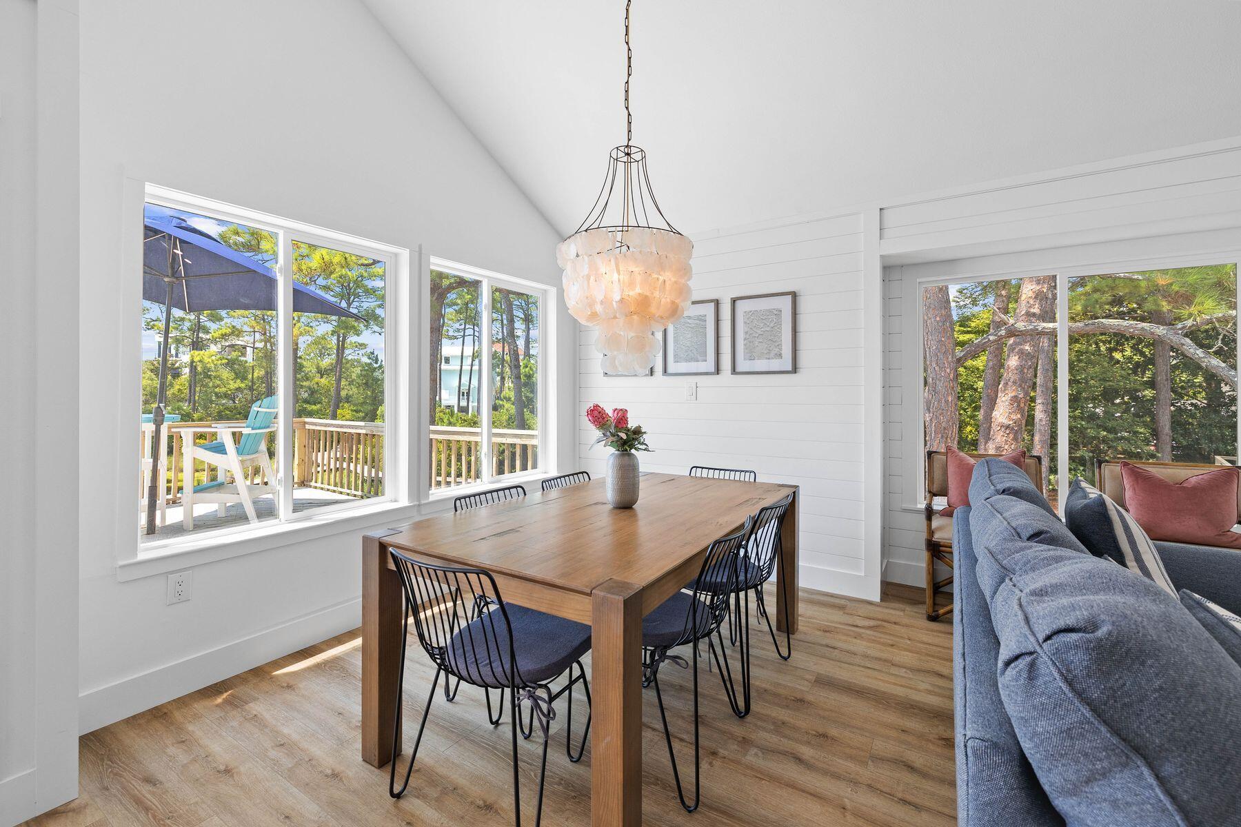 BEACH HIGHLAND - Residential