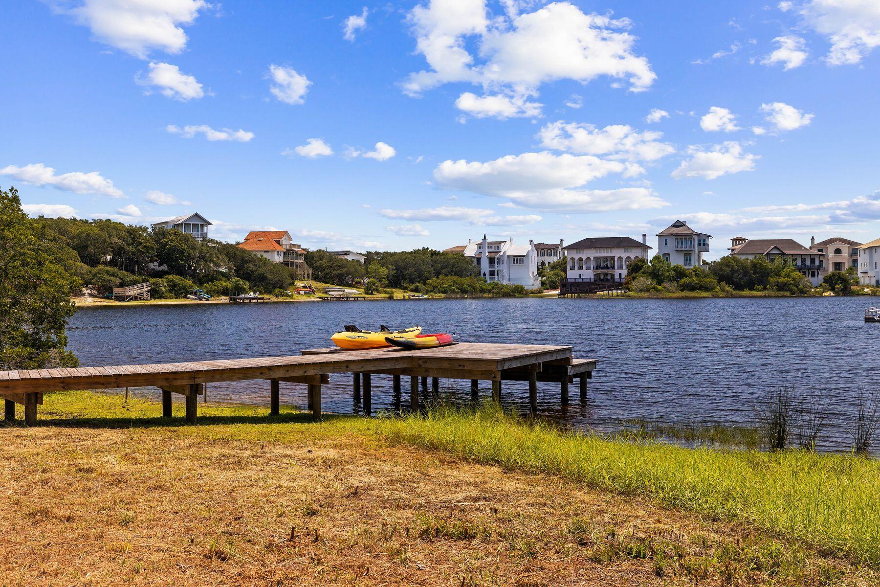 BEACH HIGHLAND - Residential