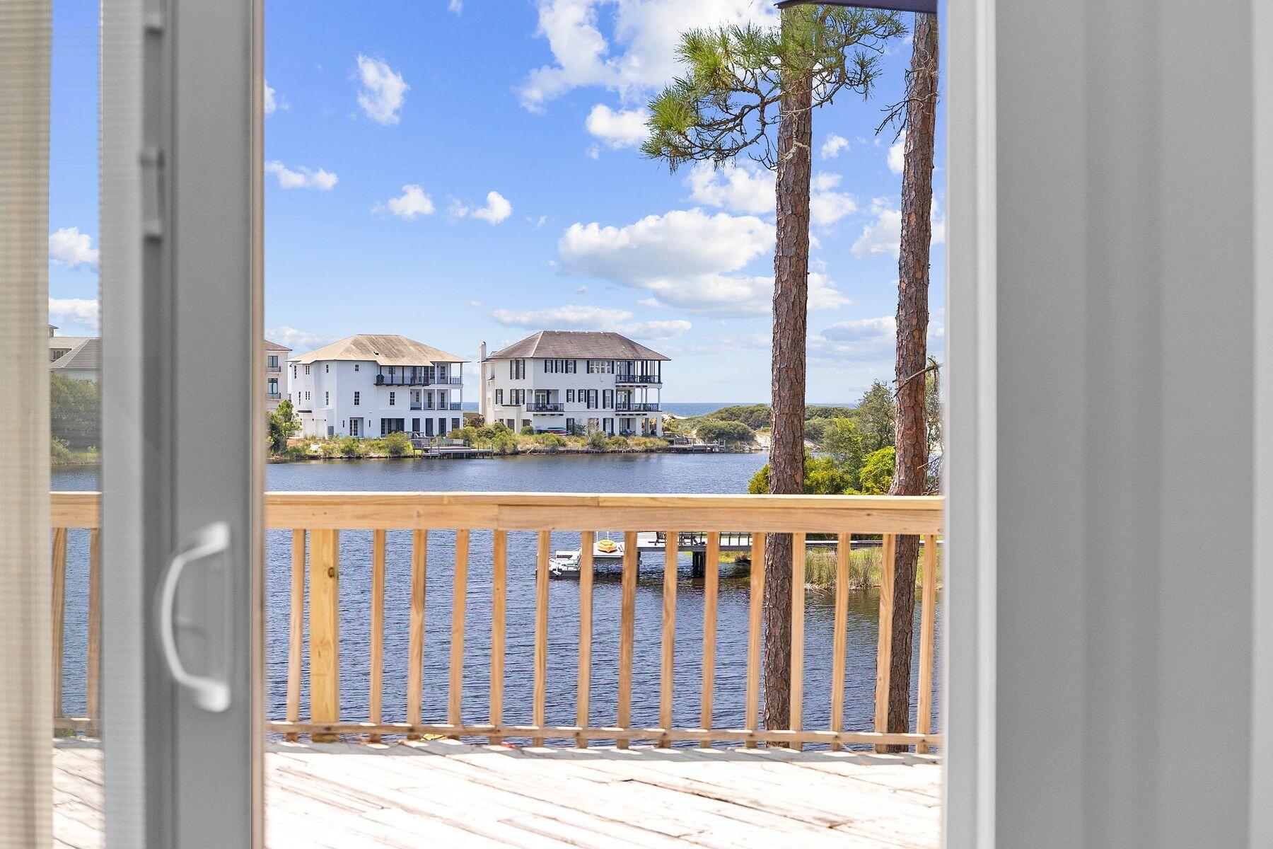 BEACH HIGHLAND - Residential