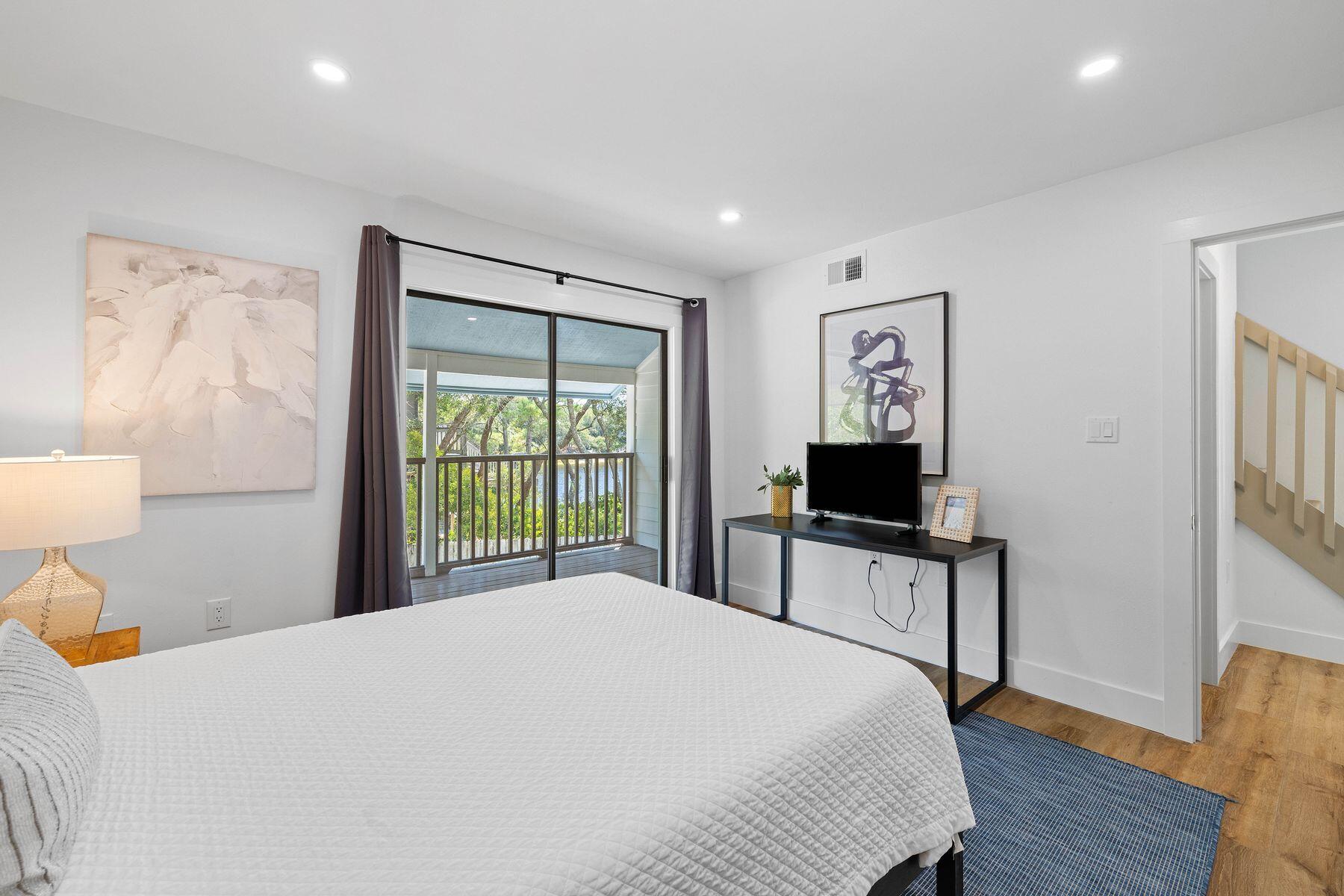 BEACH HIGHLAND - Residential