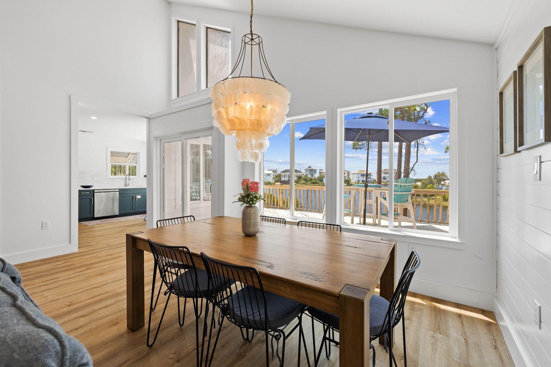 BEACH HIGHLAND - Residential