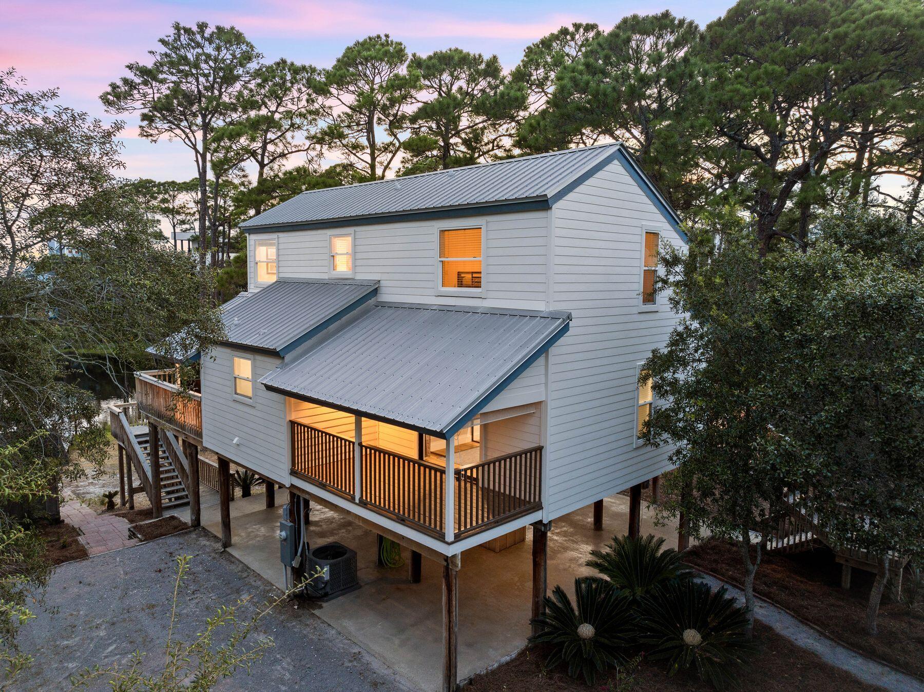 BEACH HIGHLAND - Residential