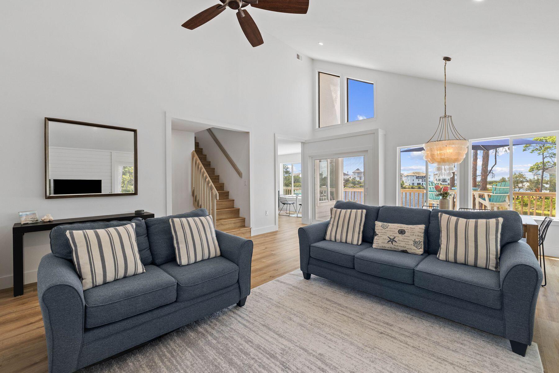 BEACH HIGHLAND - Residential