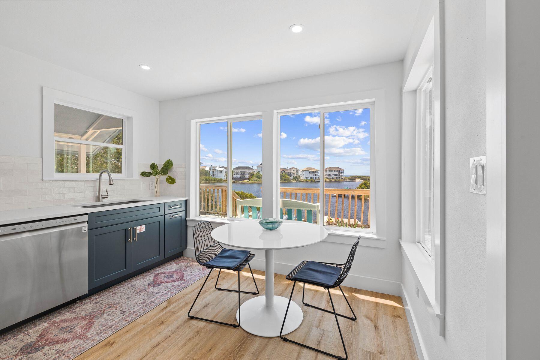 BEACH HIGHLAND - Residential