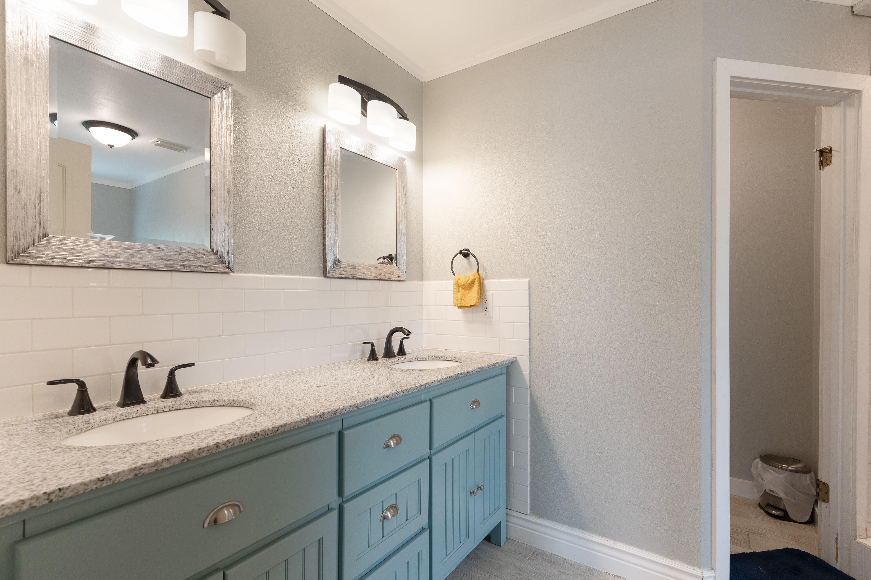 TIMBERLAKE ESTATES 1ST ADDN - Residential