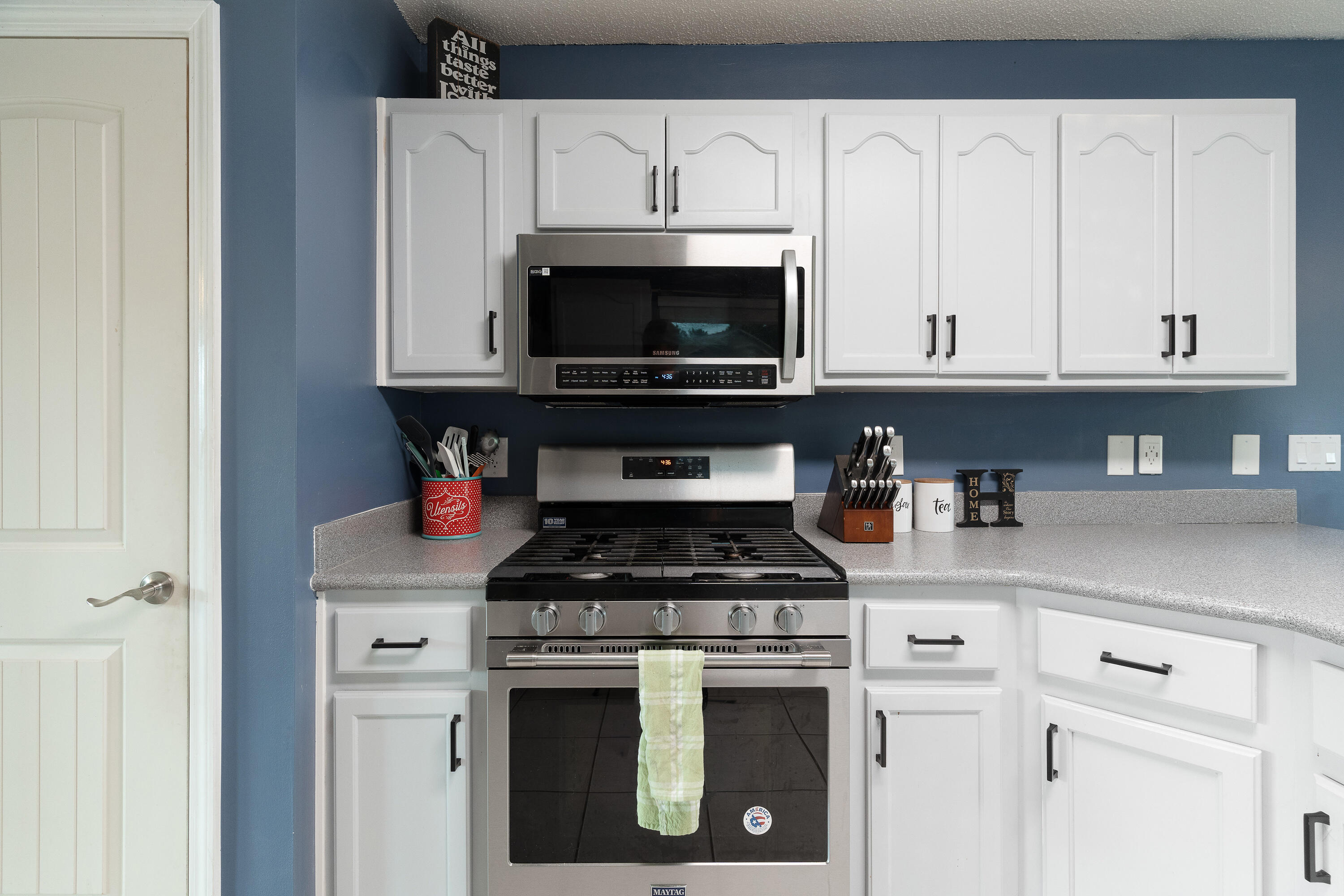TIMBERLAKE ESTATES 1ST ADDN - Residential