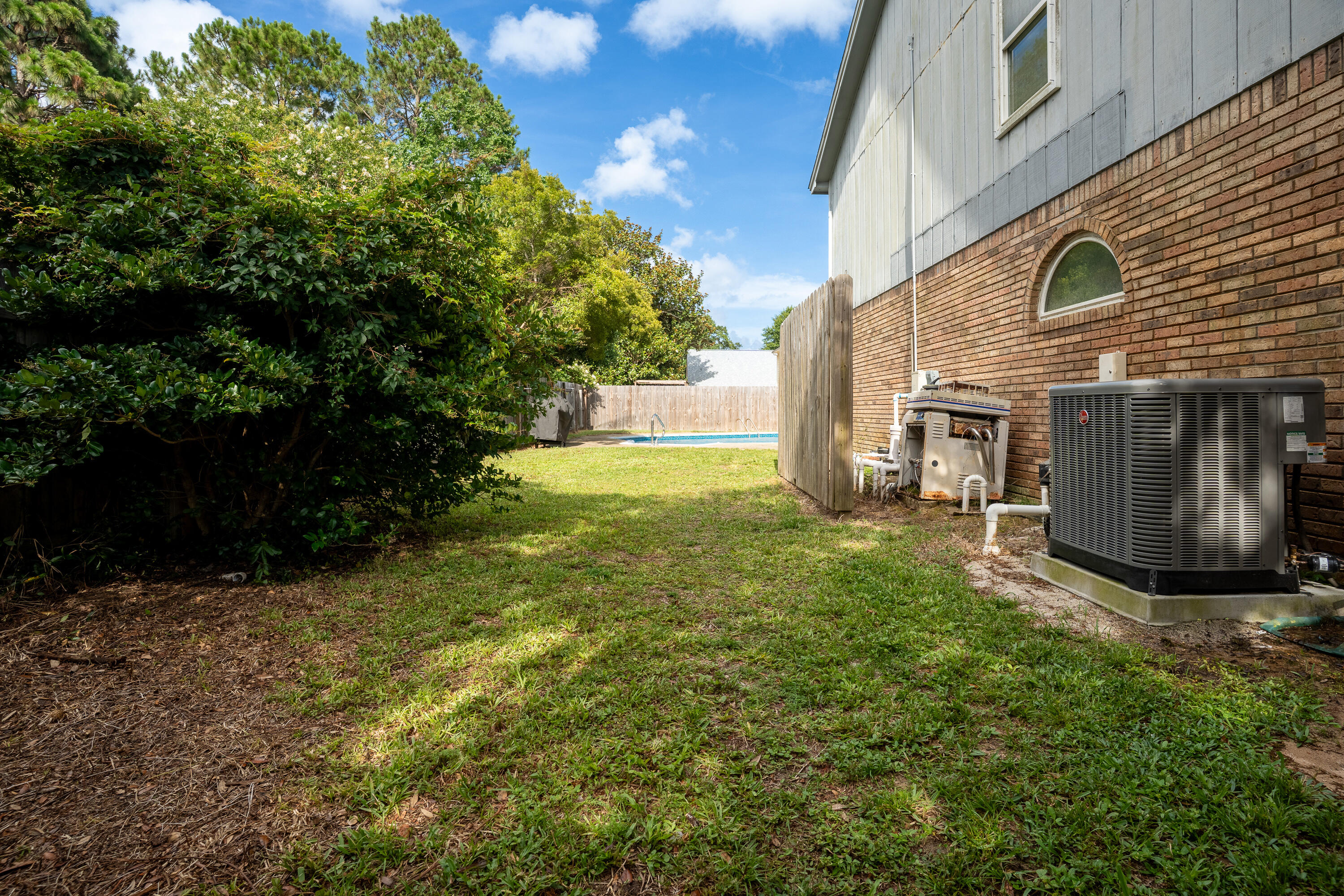 TIMBERLAKE ESTATES 1ST ADDN - Residential