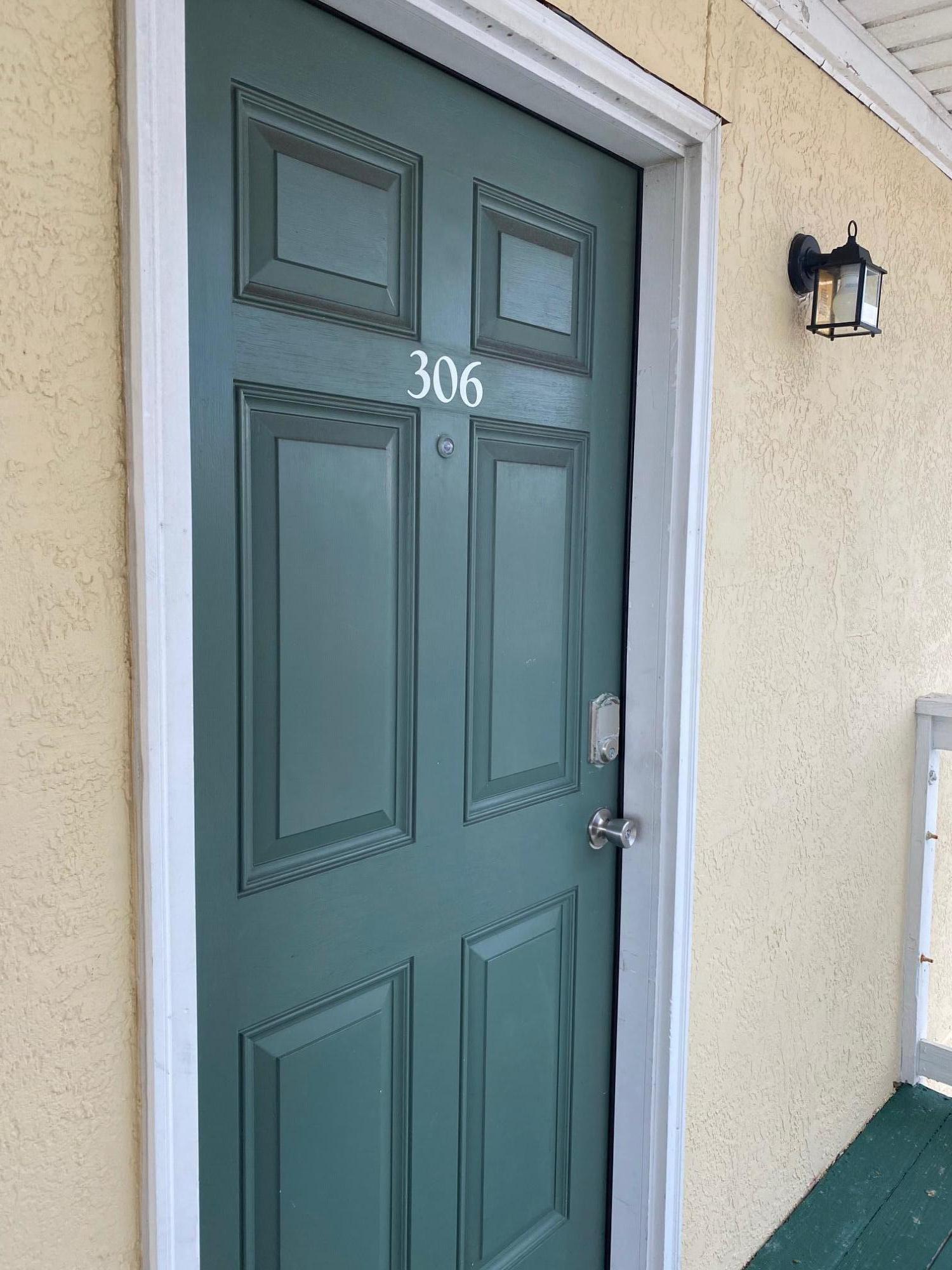 ISLAND HOME CONDO - Residential