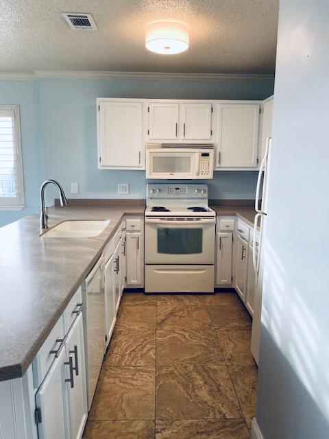 ISLAND HOME CONDO - Residential