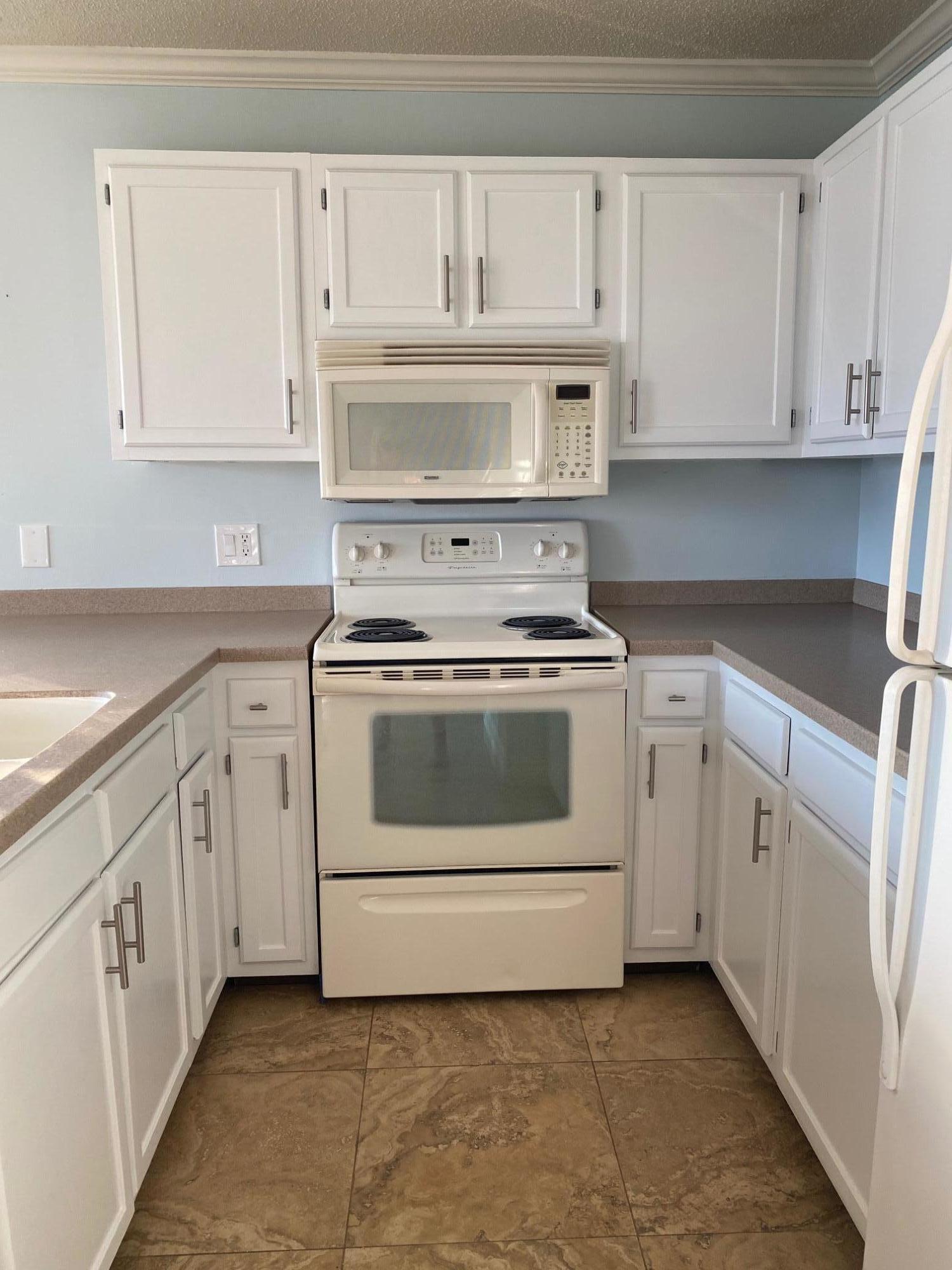 ISLAND HOME CONDO - Residential