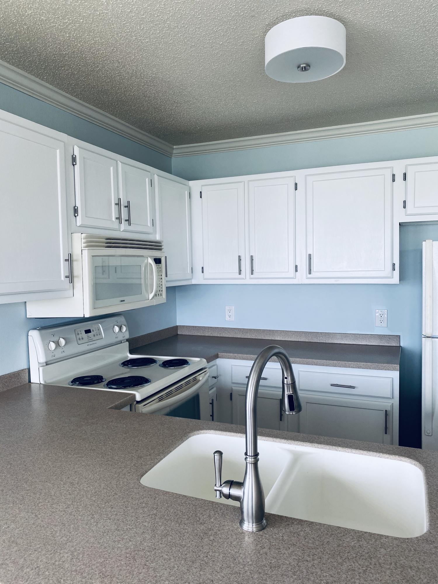 ISLAND HOME CONDO - Residential