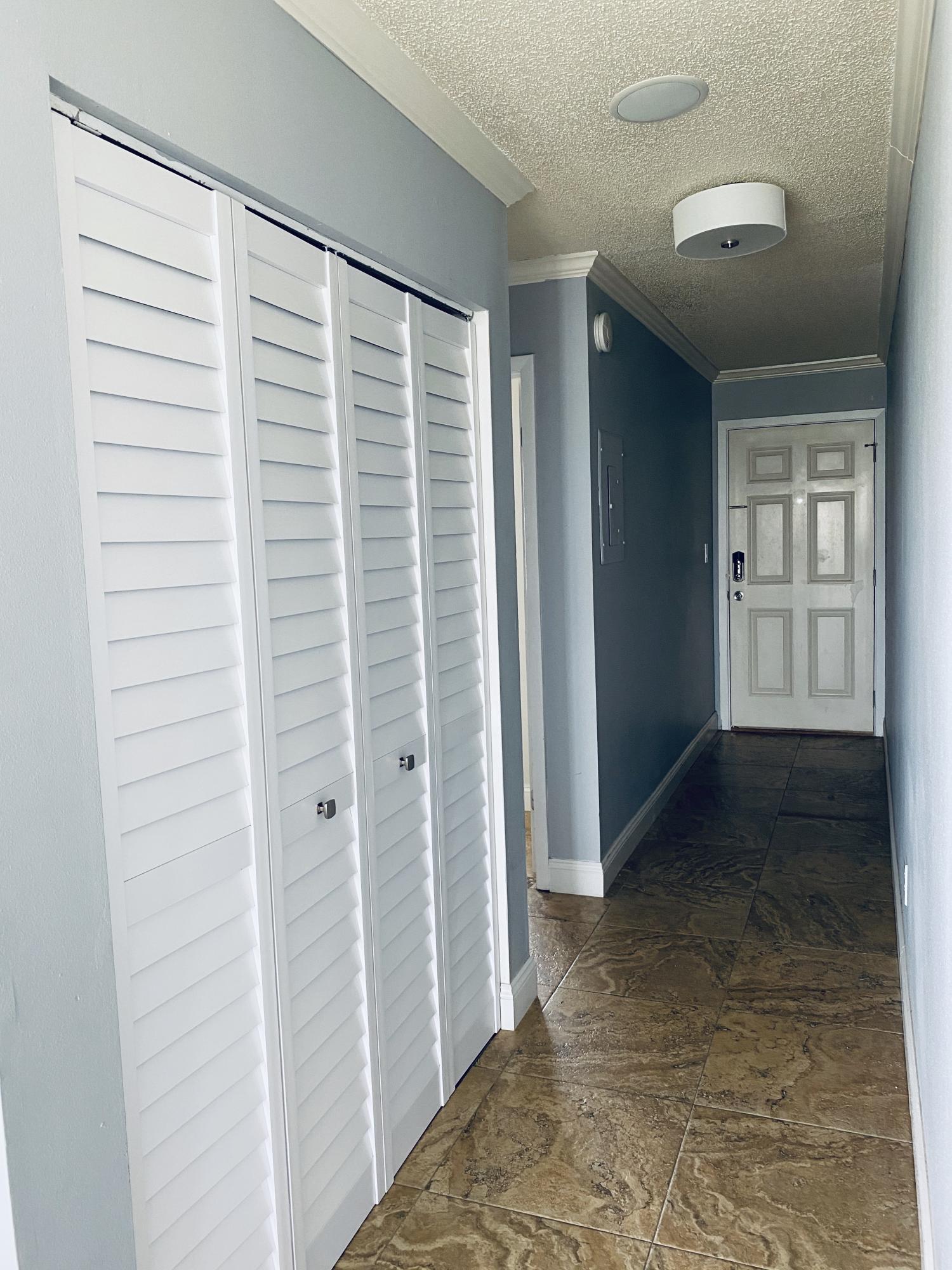 ISLAND HOME CONDO - Residential