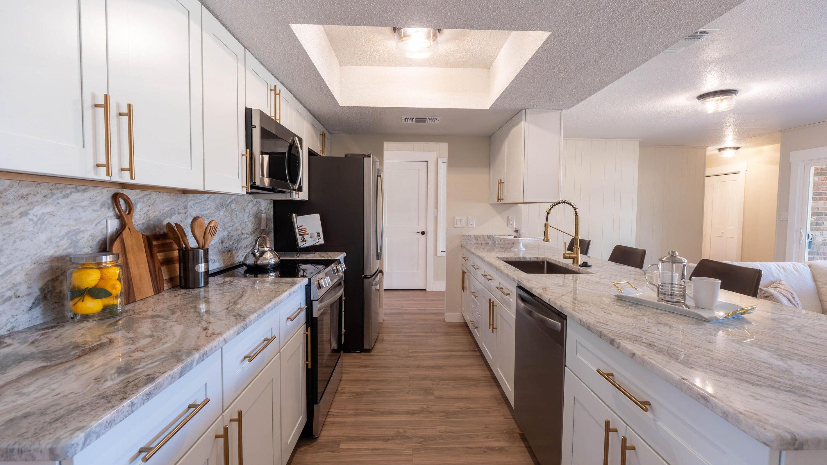 KENWOOD S/D 3RD ADDN - Residential Lease