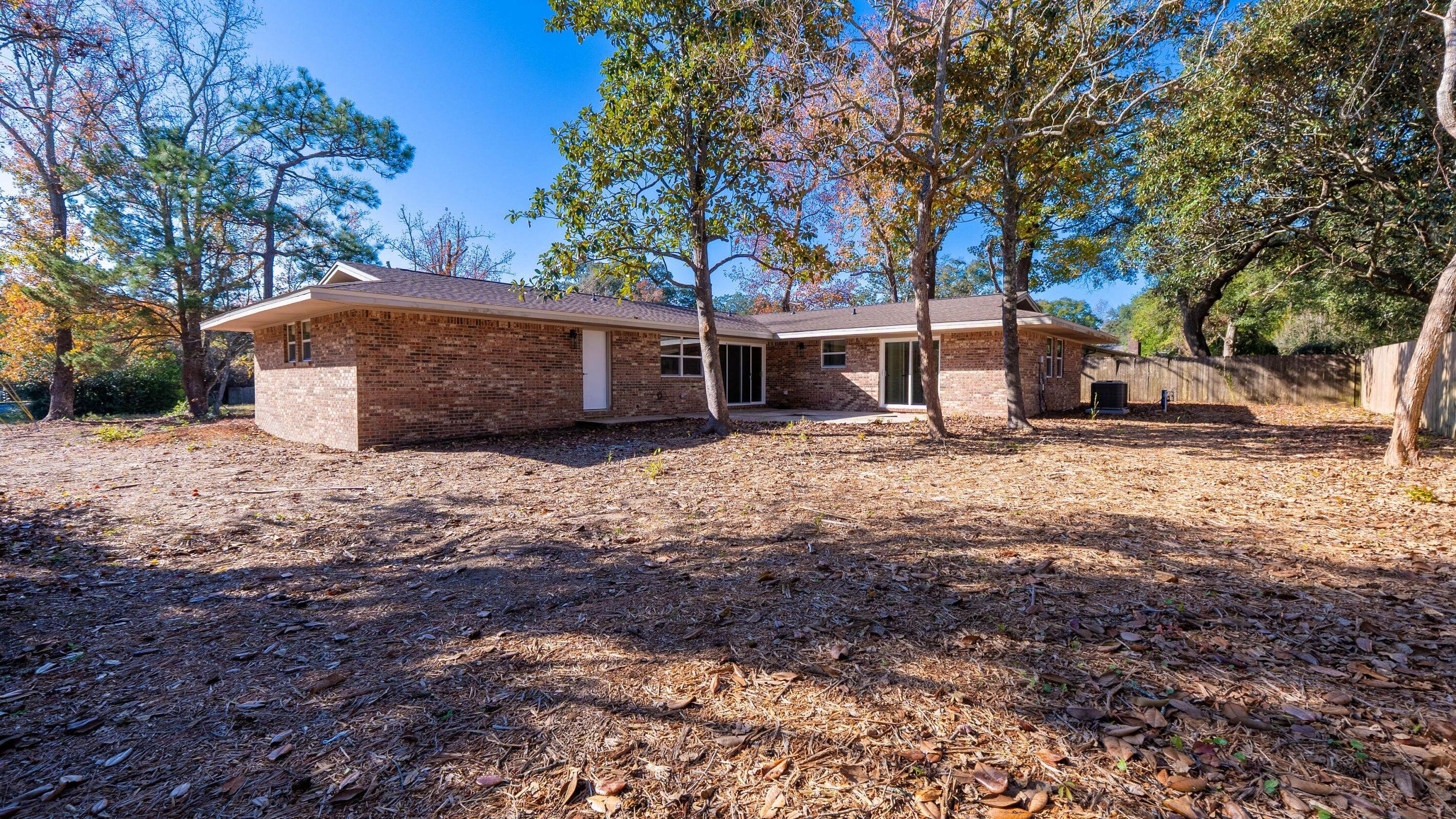 KENWOOD S/D 3RD ADDN - Residential Lease