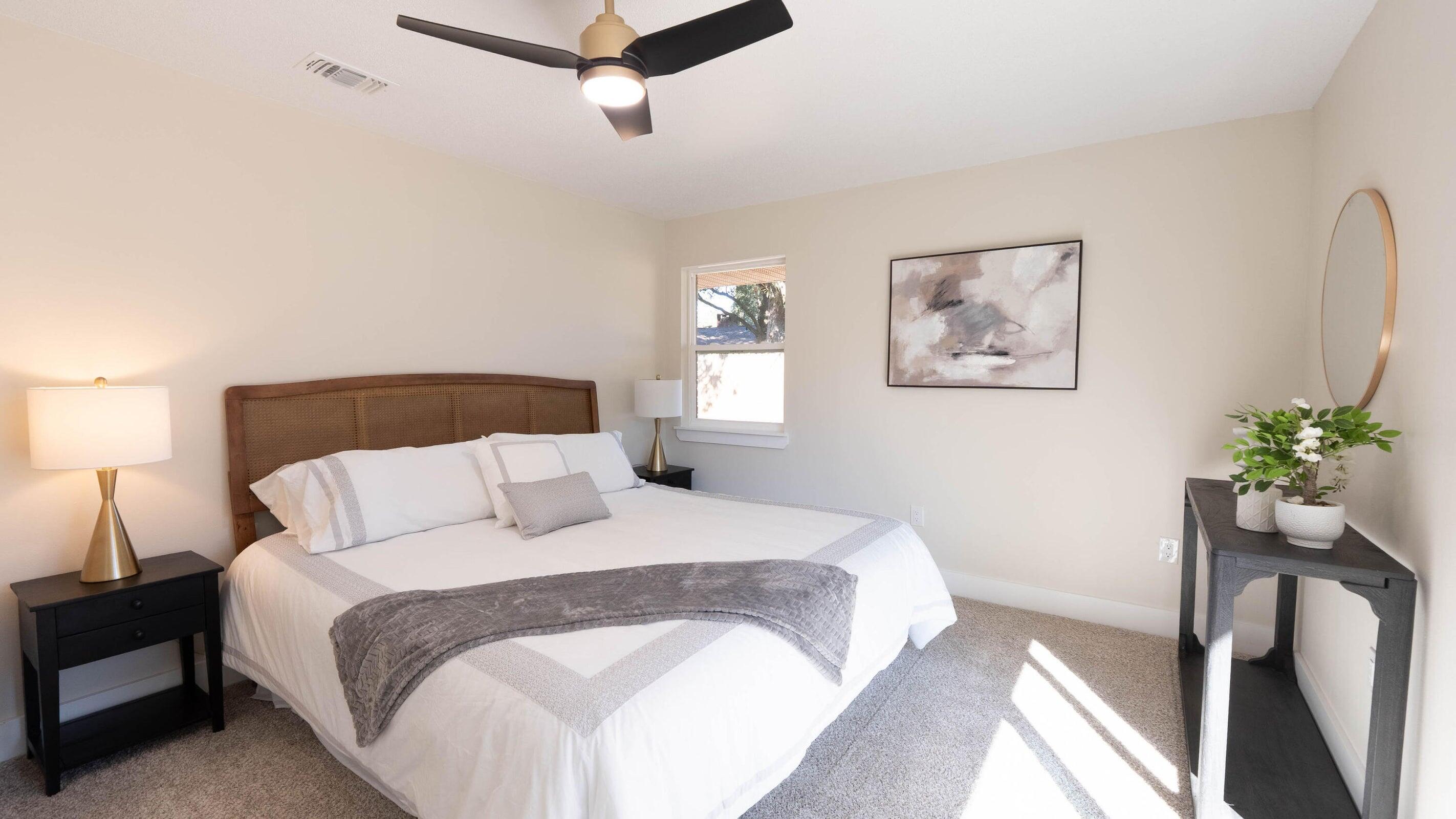 KENWOOD S/D 3RD ADDN - Residential Lease