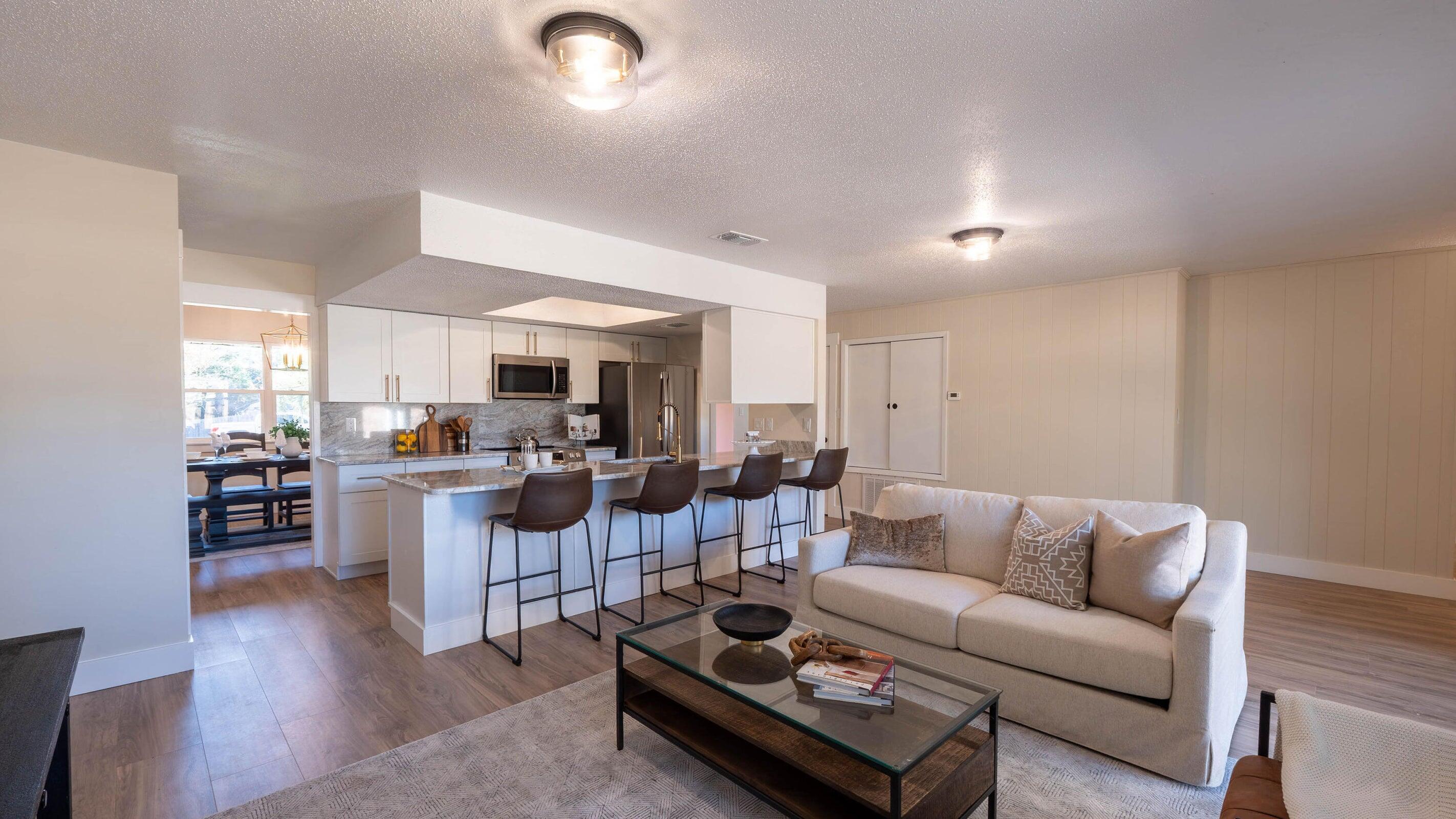 KENWOOD S/D 3RD ADDN - Residential Lease