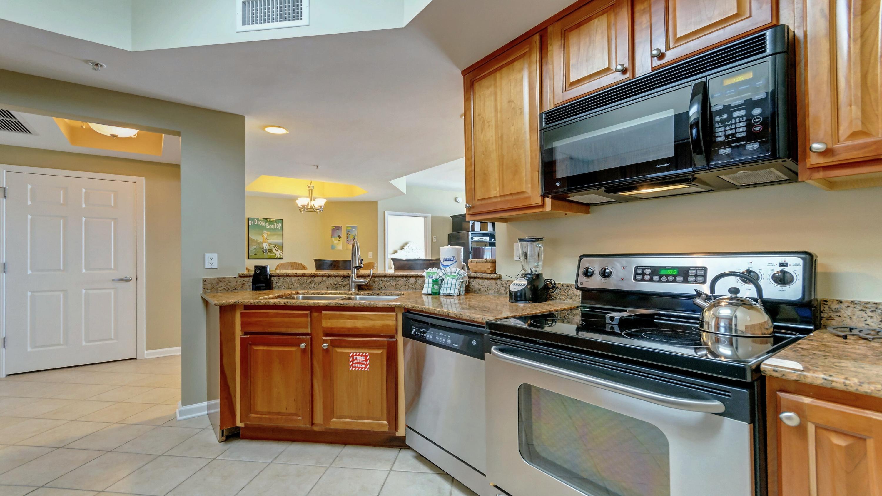 SILVER BEACH TOWERS WEST - Residential