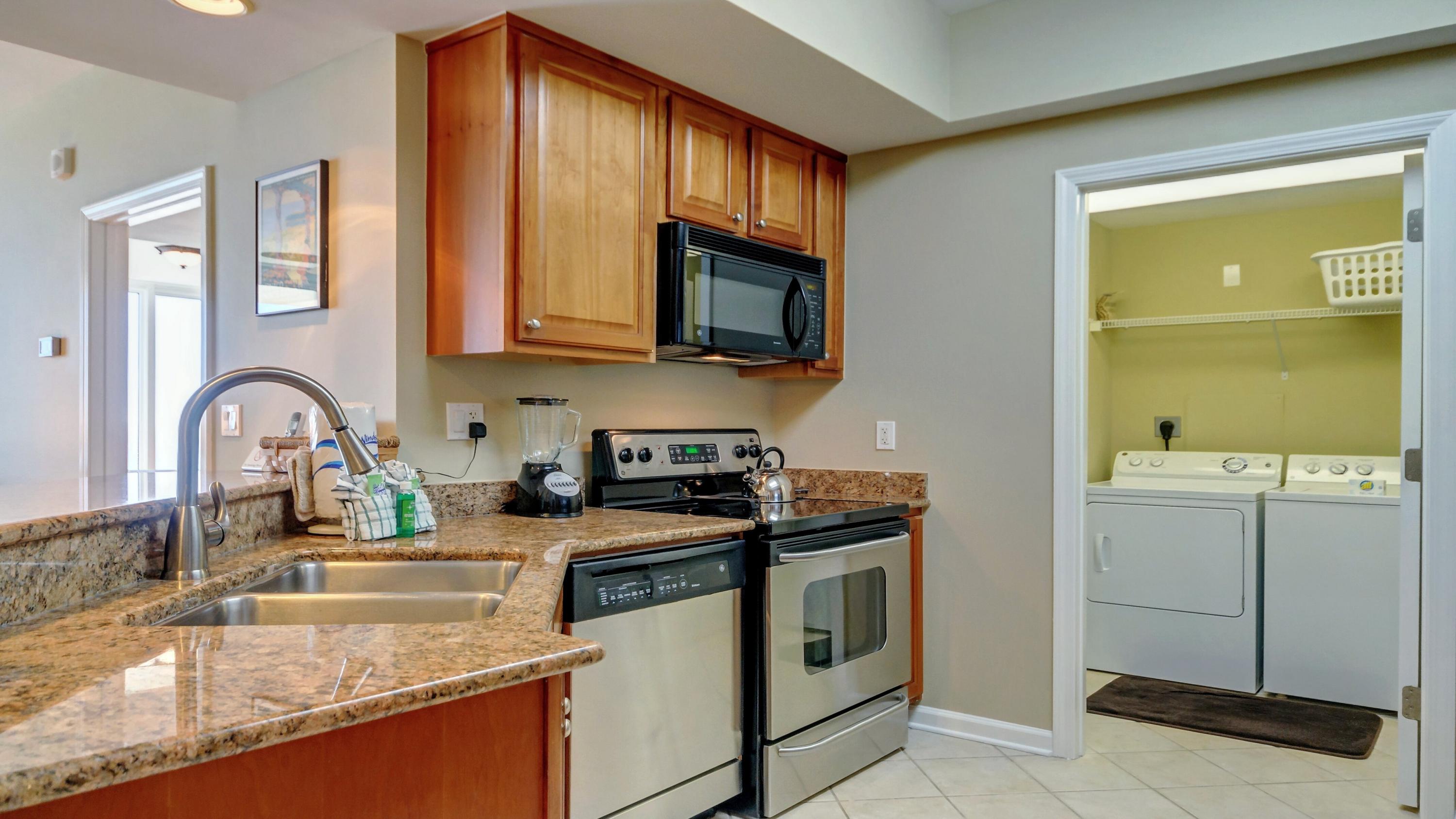 SILVER BEACH TOWERS WEST - Residential