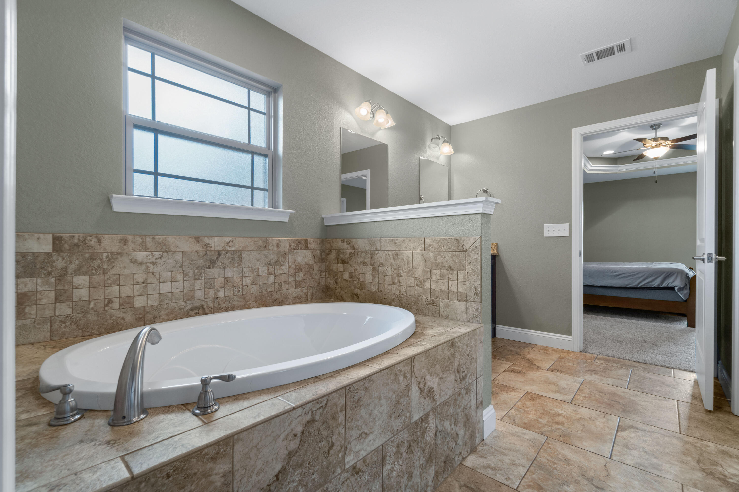 NAVARRE S/D 2ND ADDN - Residential