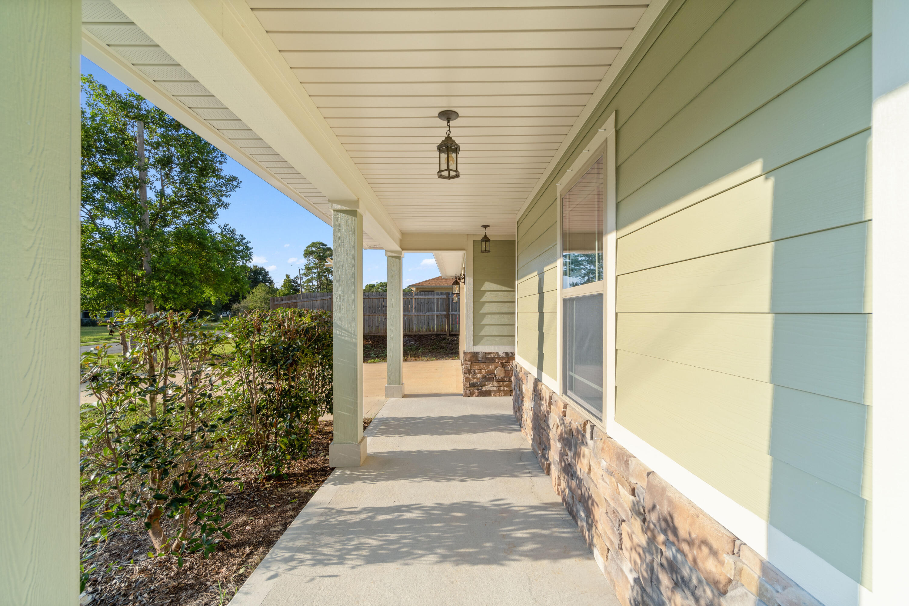 NAVARRE S/D 2ND ADDN - Residential