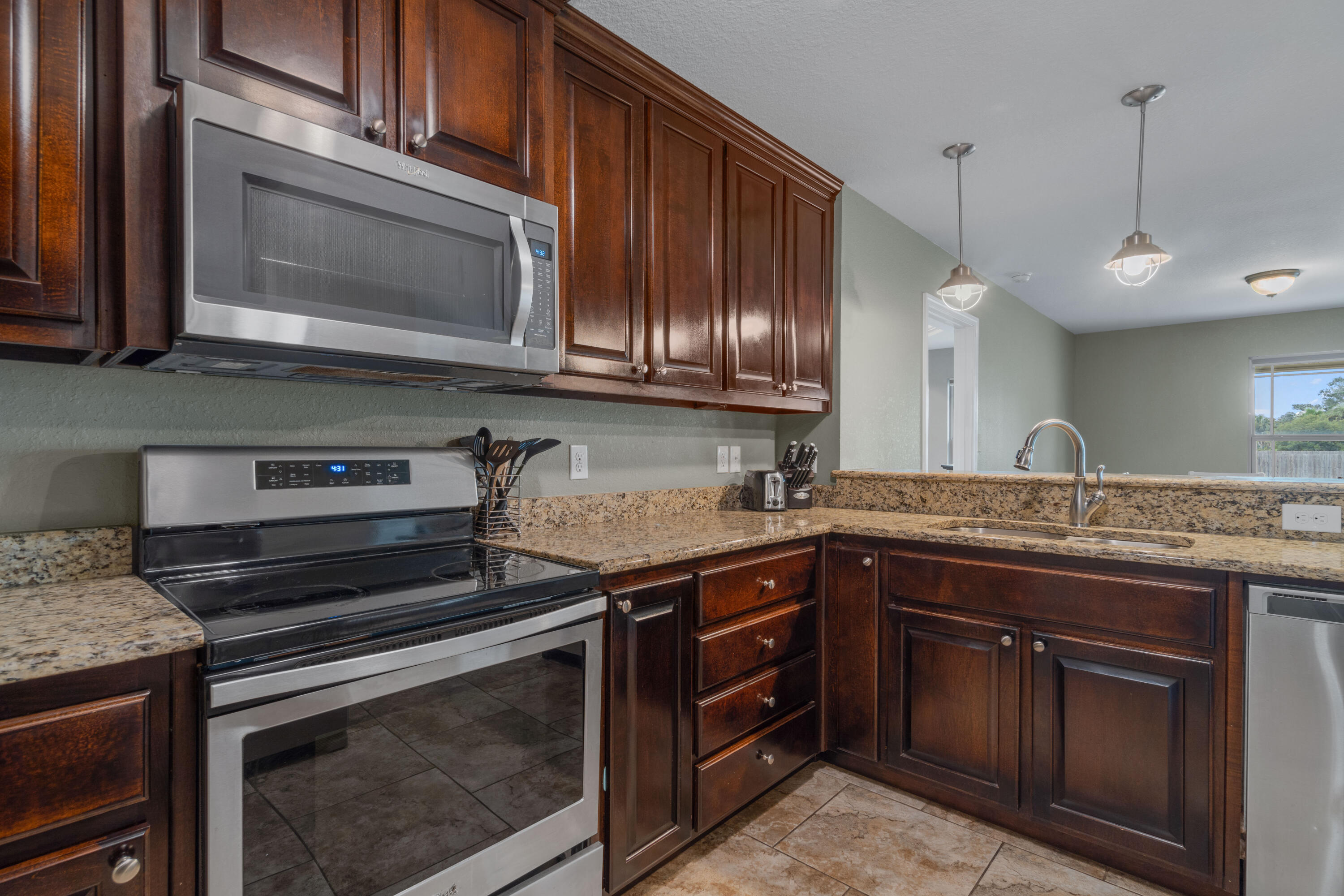 NAVARRE S/D 2ND ADDN - Residential