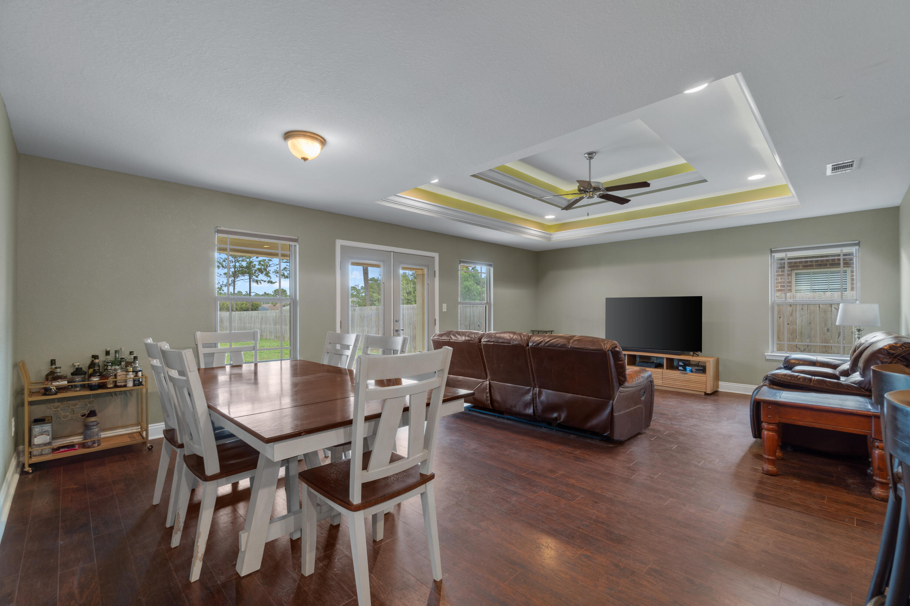 NAVARRE S/D 2ND ADDN - Residential