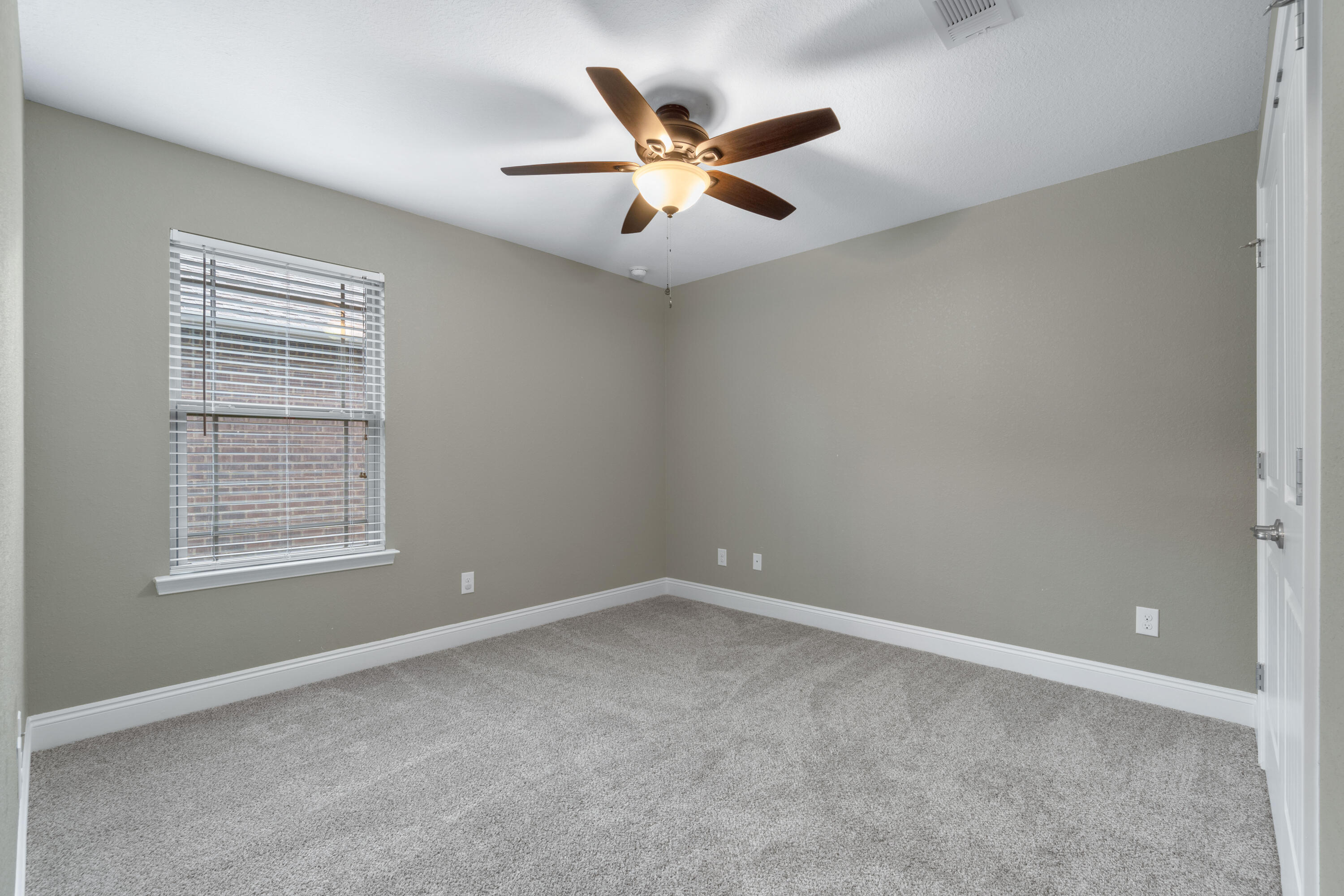 NAVARRE S/D 2ND ADDN - Residential