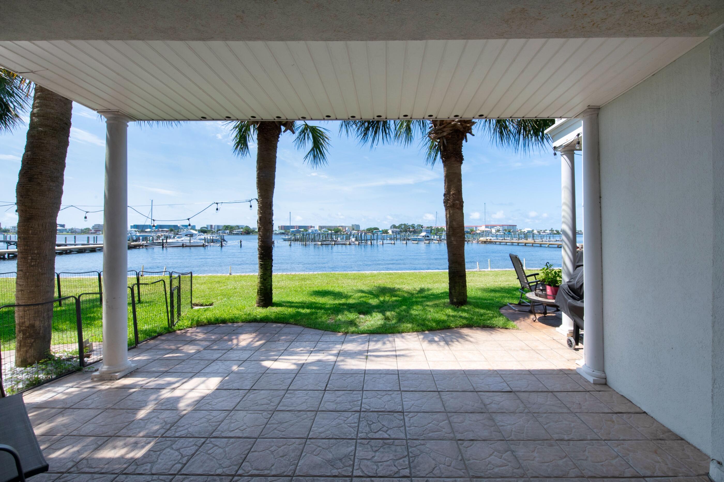 BROOKS LANDING - Residential