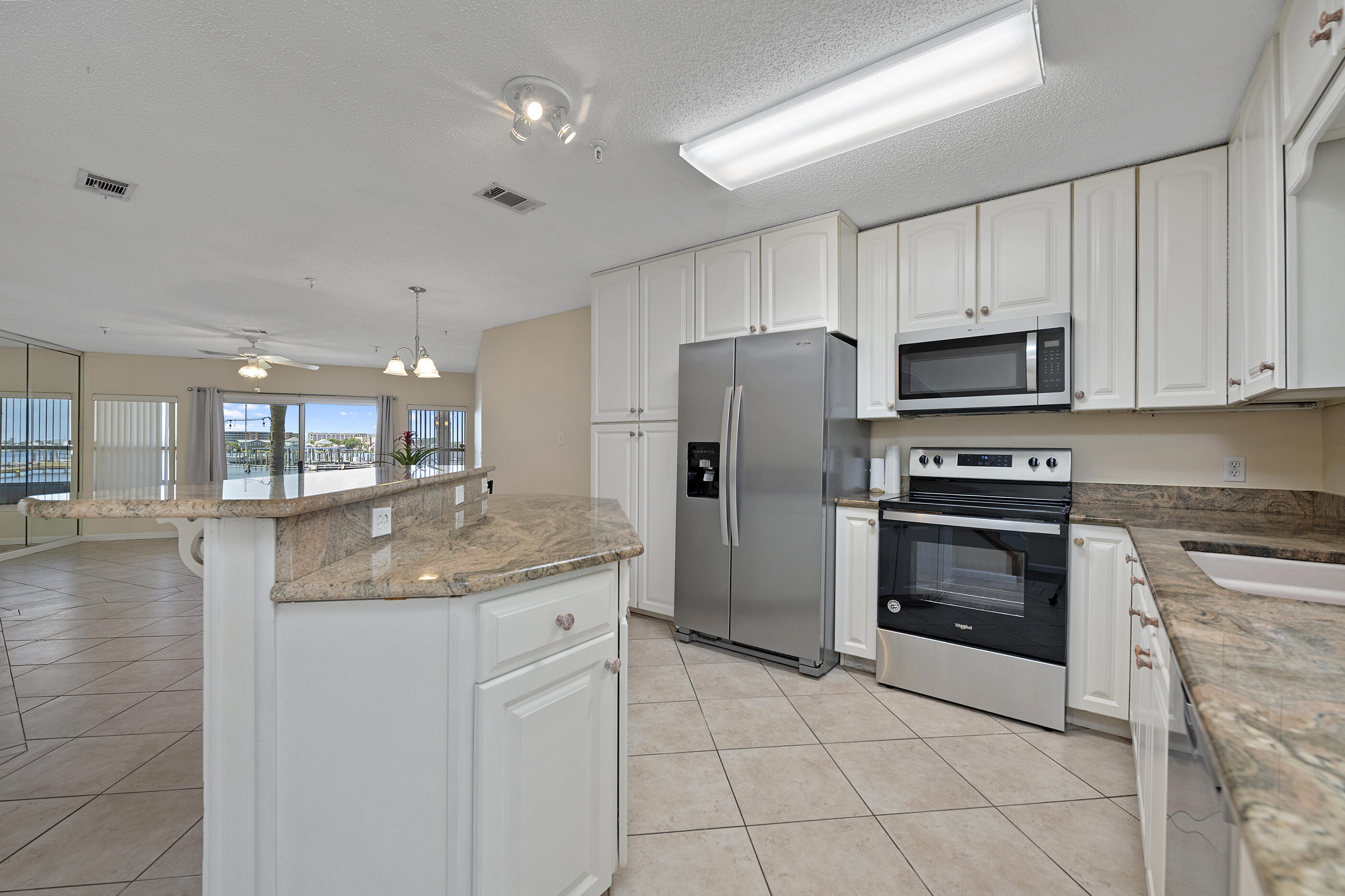 BROOKS LANDING - Residential