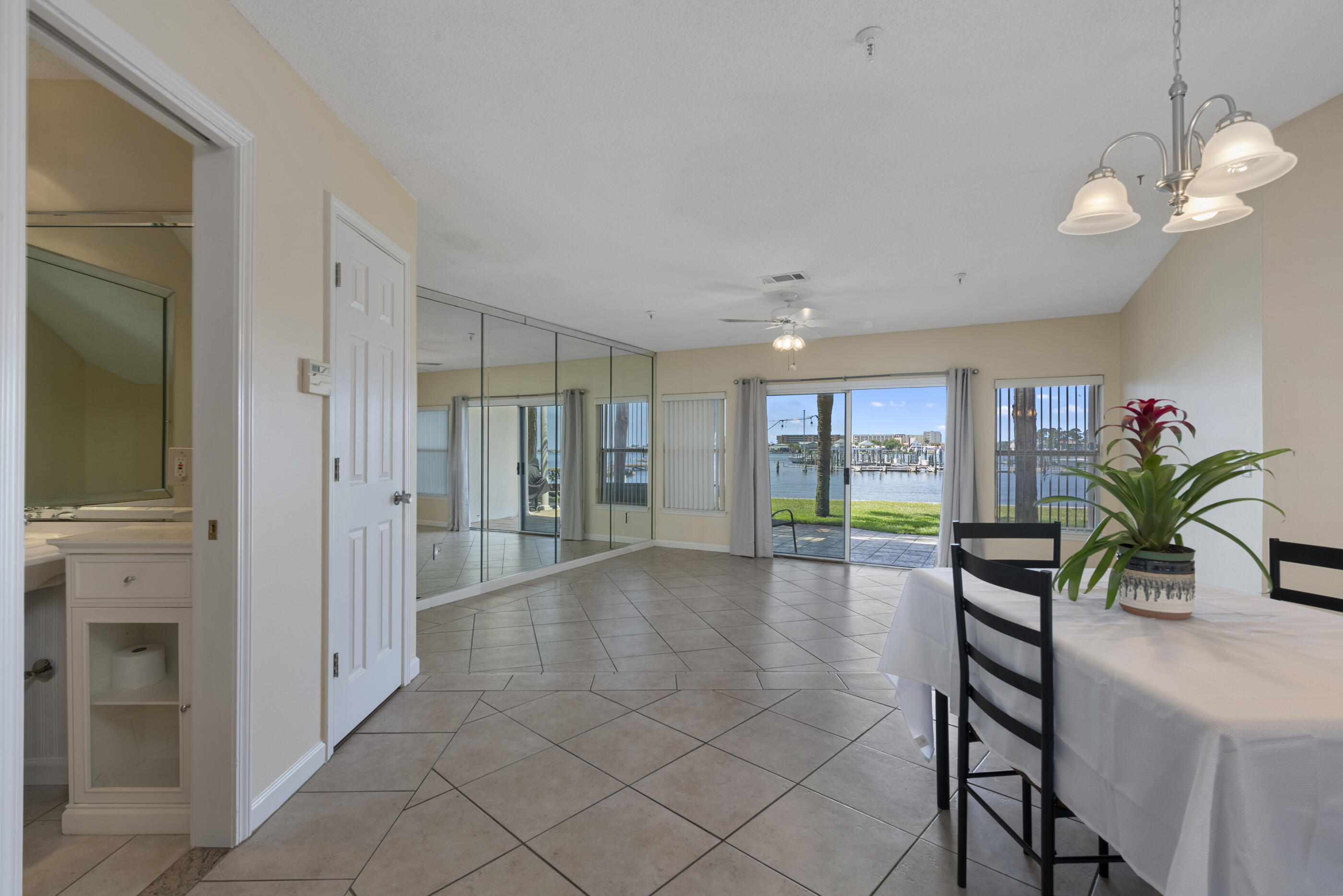 BROOKS LANDING - Residential