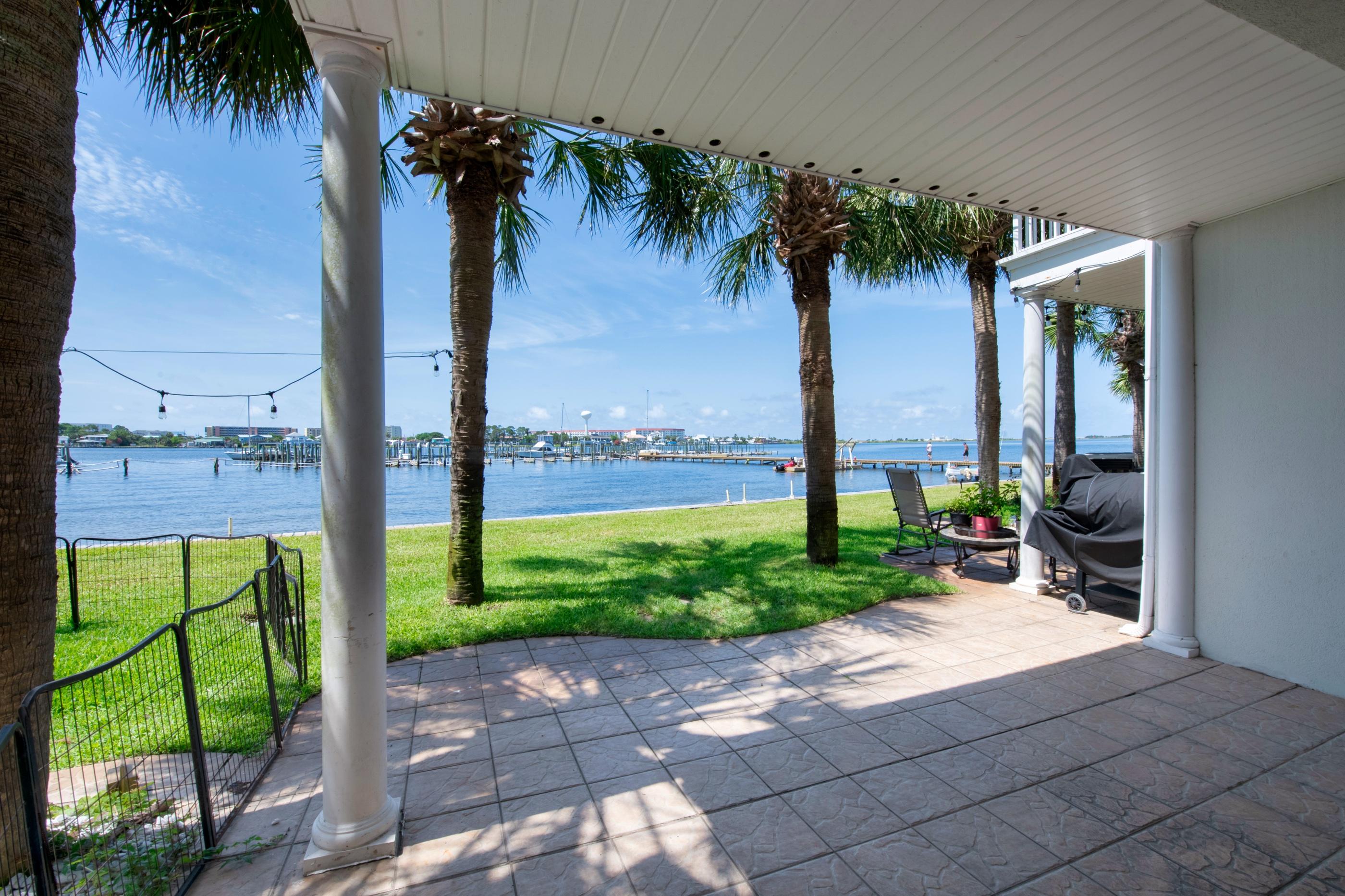 BROOKS LANDING - Residential