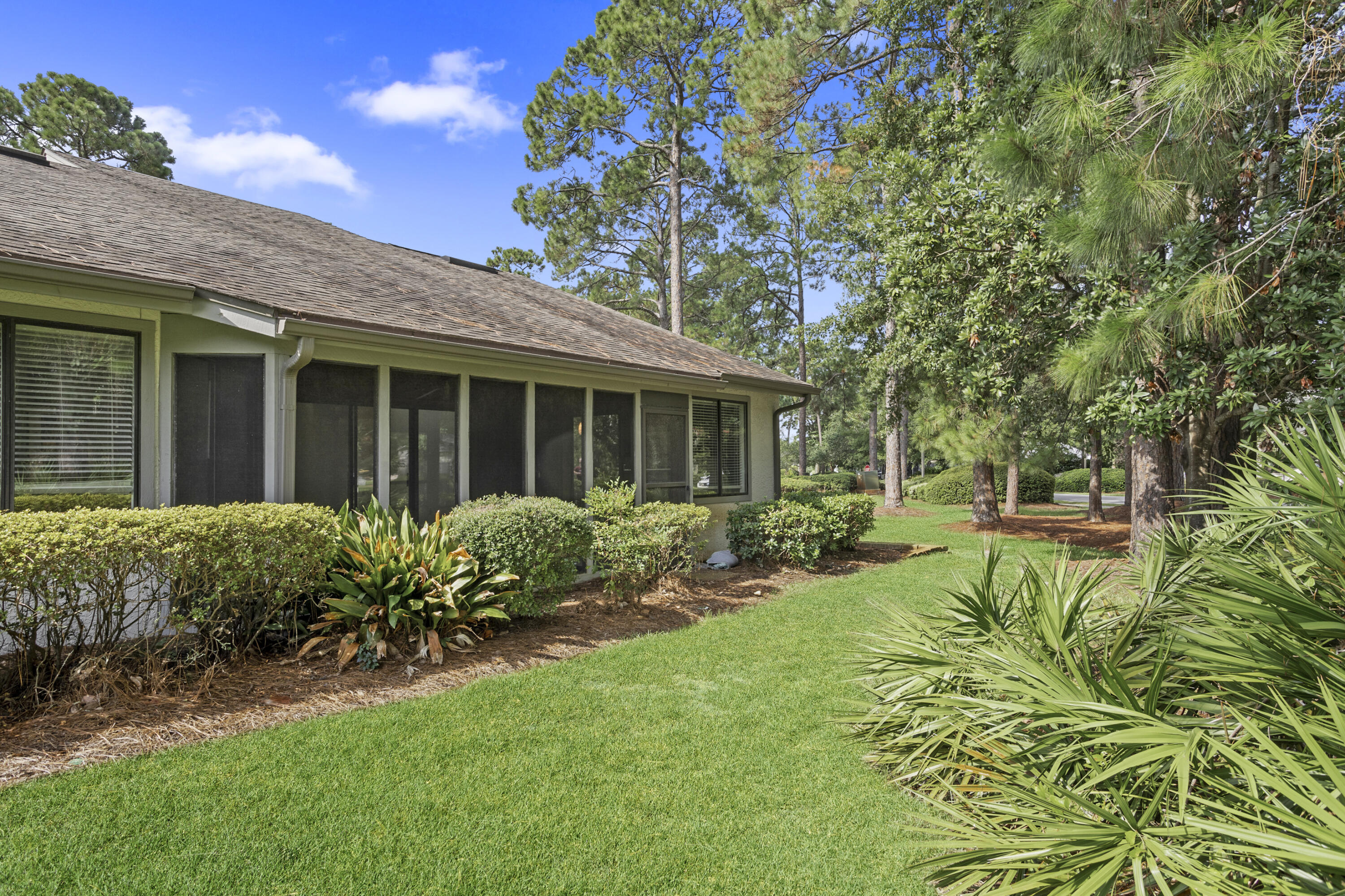 GLENEAGLES GREEN BLUEWATER BAY - Residential