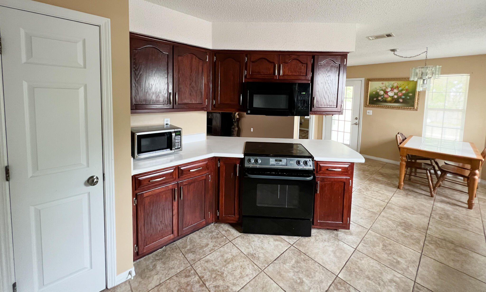 NORTHVIEW 4TH ADD LOT 16 - Residential