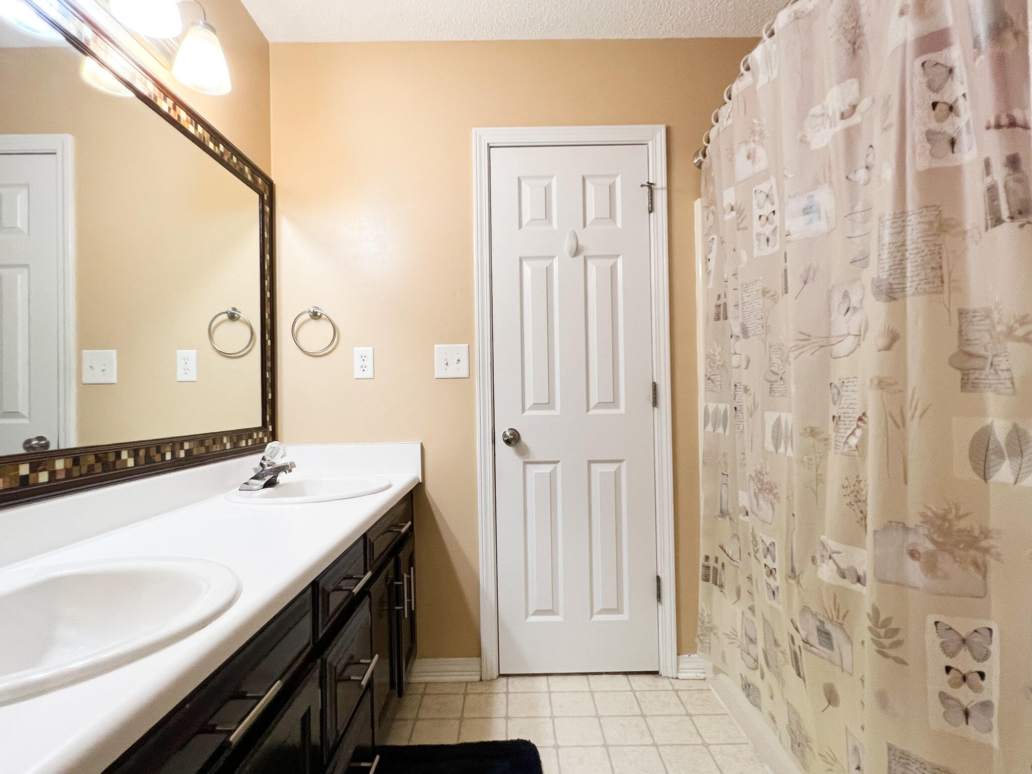 NORTHVIEW 4TH ADD LOT 16 - Residential