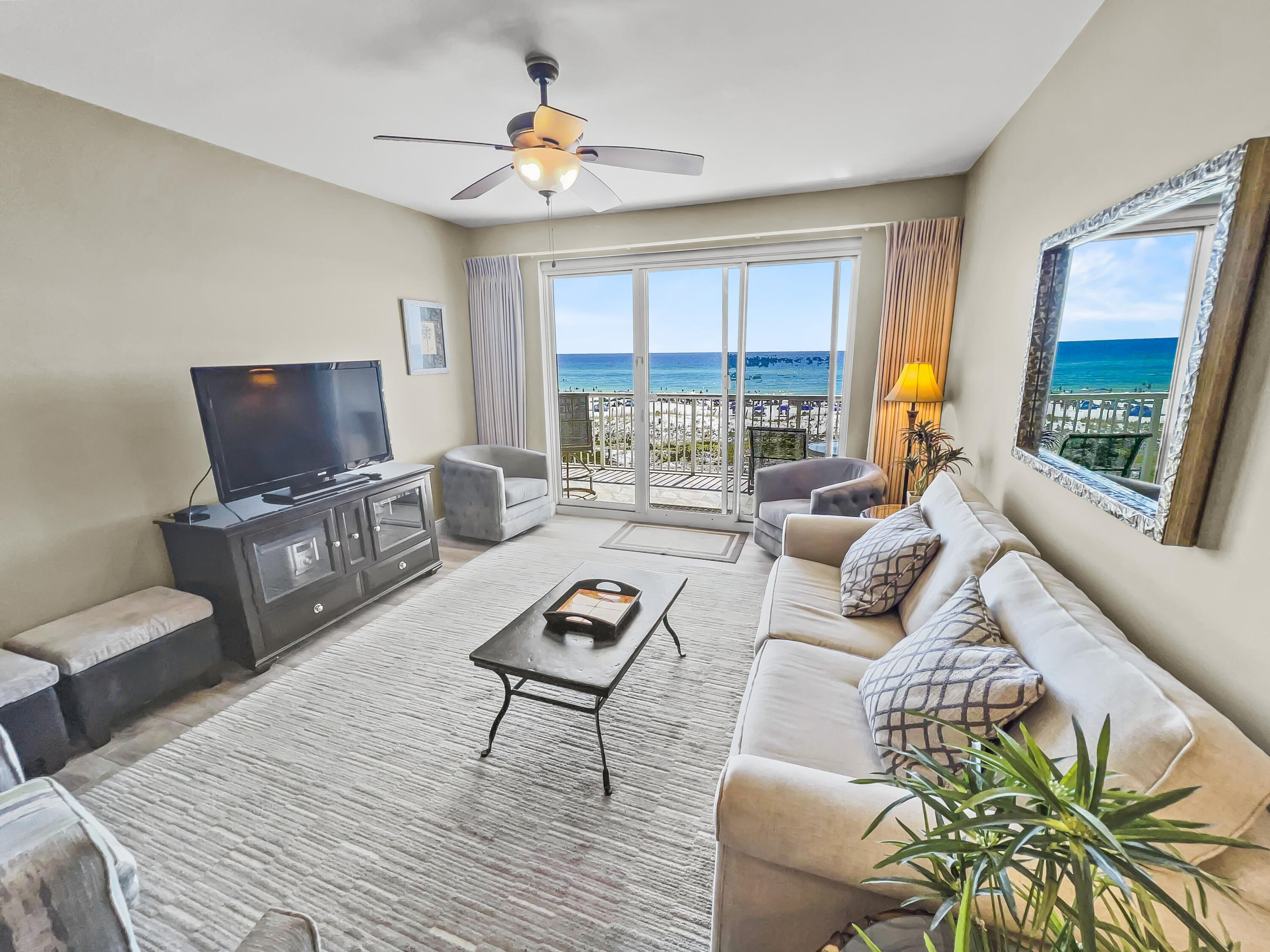 SUMMER PLACE - Residential